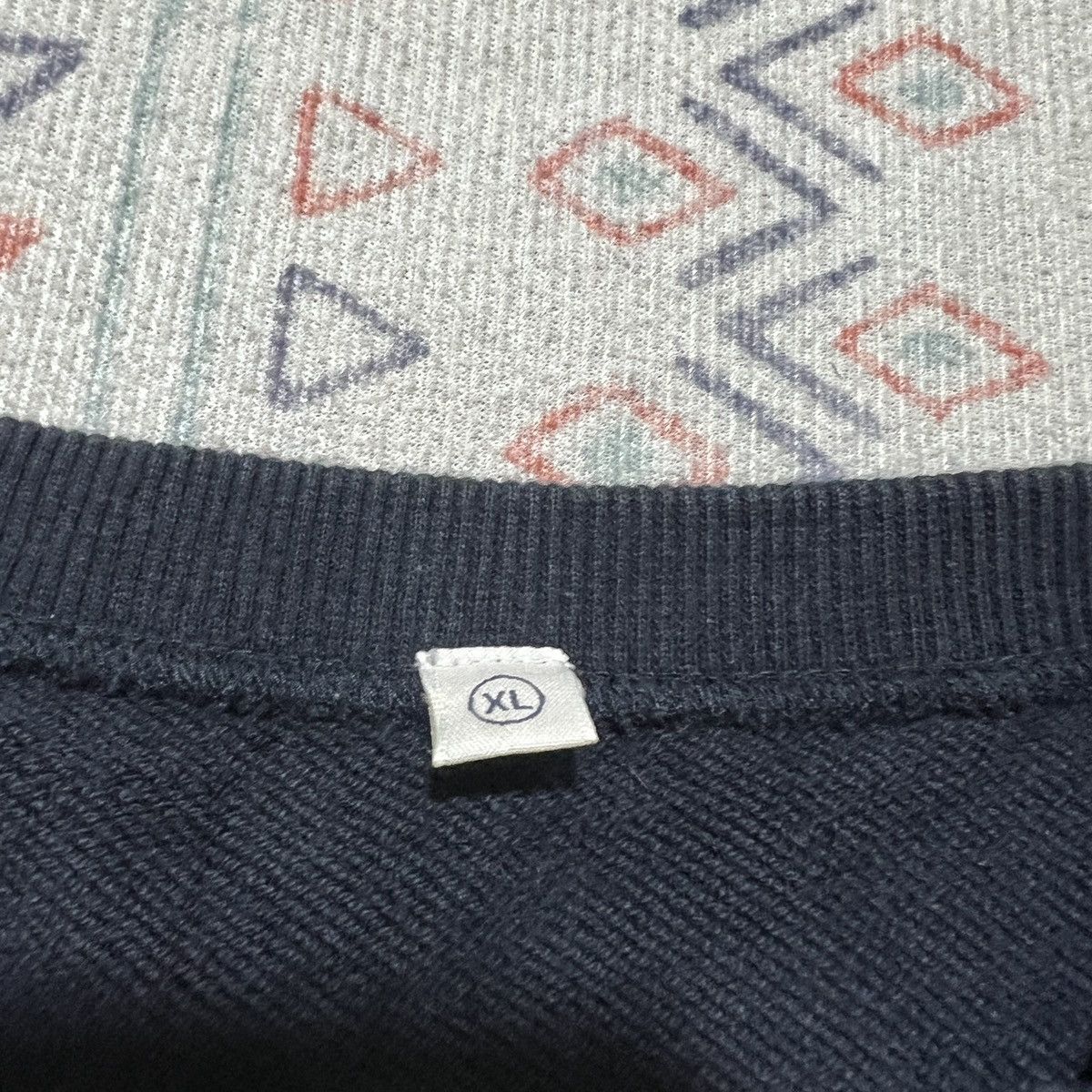 Japanese Brand × Other × Uniqlo Uniqlo Plain Sweatshirt Vintage Size US XL / EU 56 / 4 - 4 Thumbnail