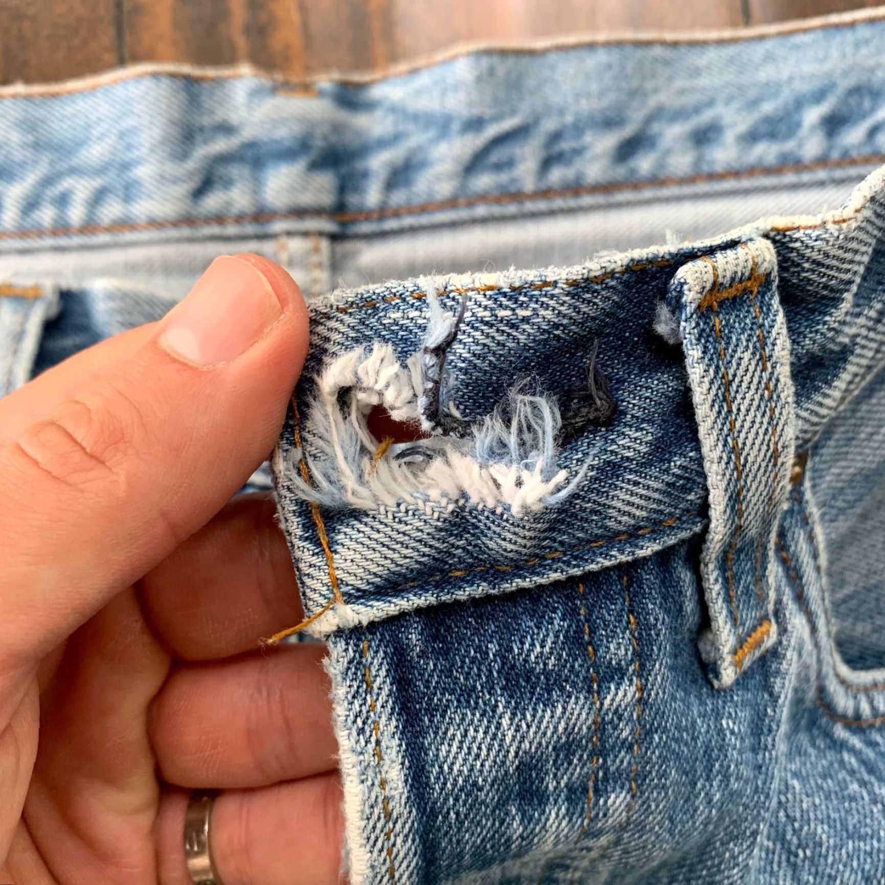 Levi's VINTAGE Levi's 501 XX Jeans Men's Straight Fit Denim 80s Redline USA 30x27, Distressed Classic, Cotton, Blue Size US 30 / EU 46 - 5 Thumbnail