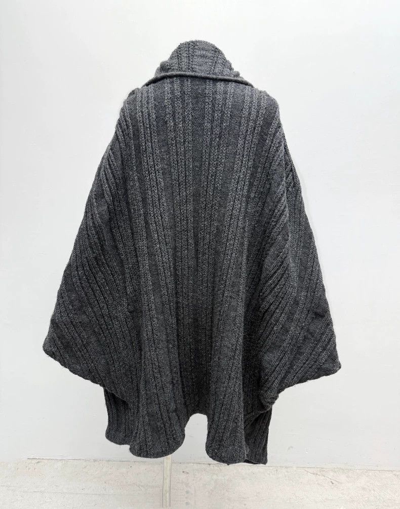 Issey Miyake Issey Miyake A loose-fitting bat-sleeve cardigan Size M / US 6-8 / IT 42-44 - 2 Thumbnail