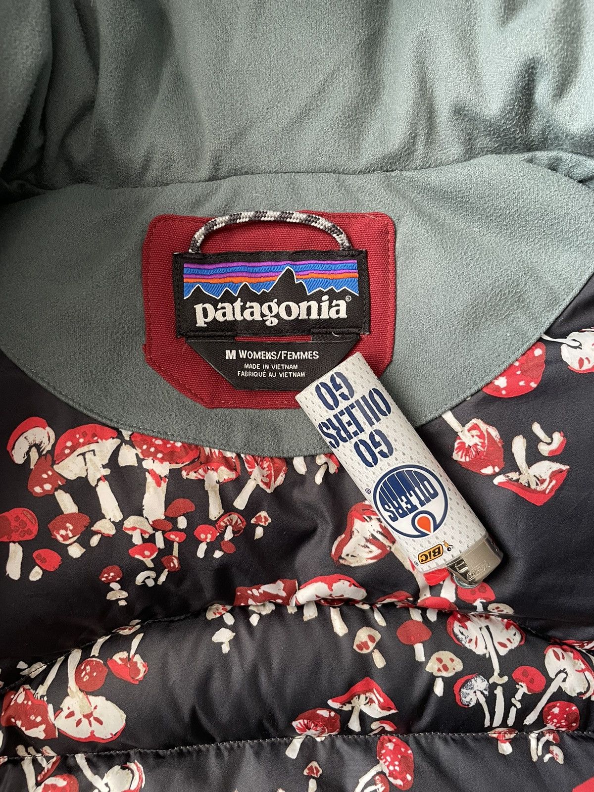 Patagonia 🍄Patagonia Women's Bivy Down Hooded Vest (Sz M) Size M / US 6-8 / IT 42-44 - 7 Thumbnail