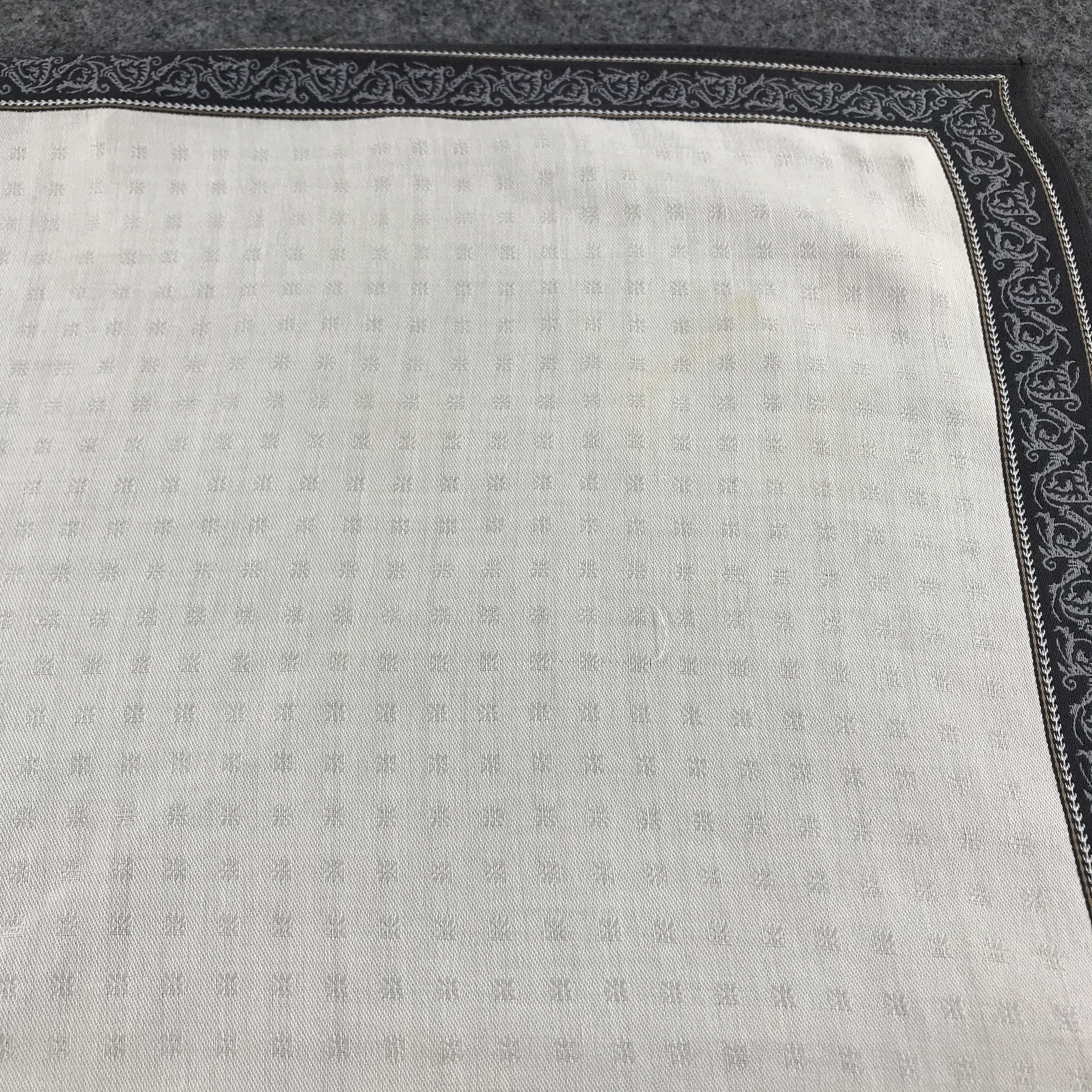 Pierre Balmain Pierre Balmain Handkerchief Neckerchief Bandana H228 Size ONE SIZE - 7 Thumbnail