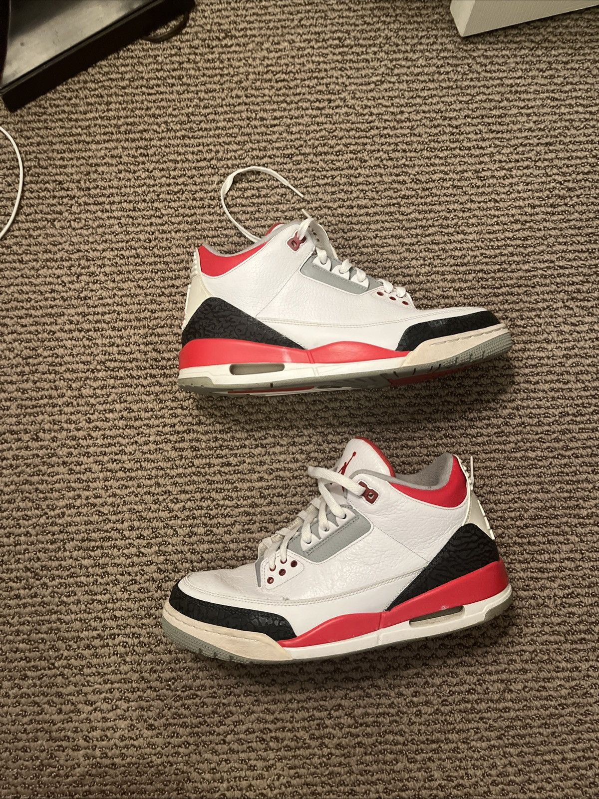 Jordan Brand × Nike Air Jordan 3 Retro ‘Fire Red’ Size US 9.5 / EU 42-43 - 5 Thumbnail