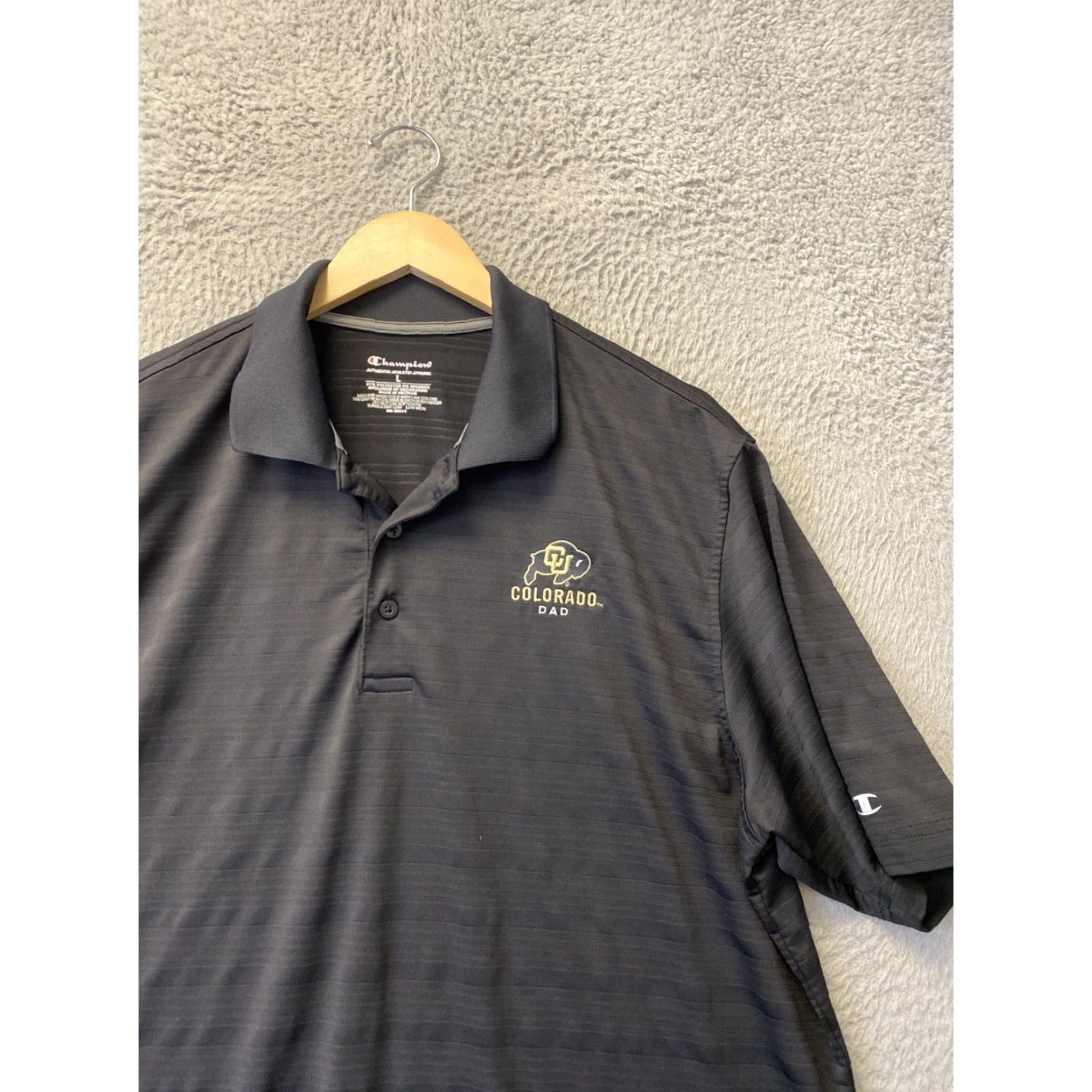 Champion Champion Black Golf Polo Shirt Size L Short Sleeve Colorado Buffaloes /124-5 Size US L / EU 52-54 / 3 - 2 Thumbnail