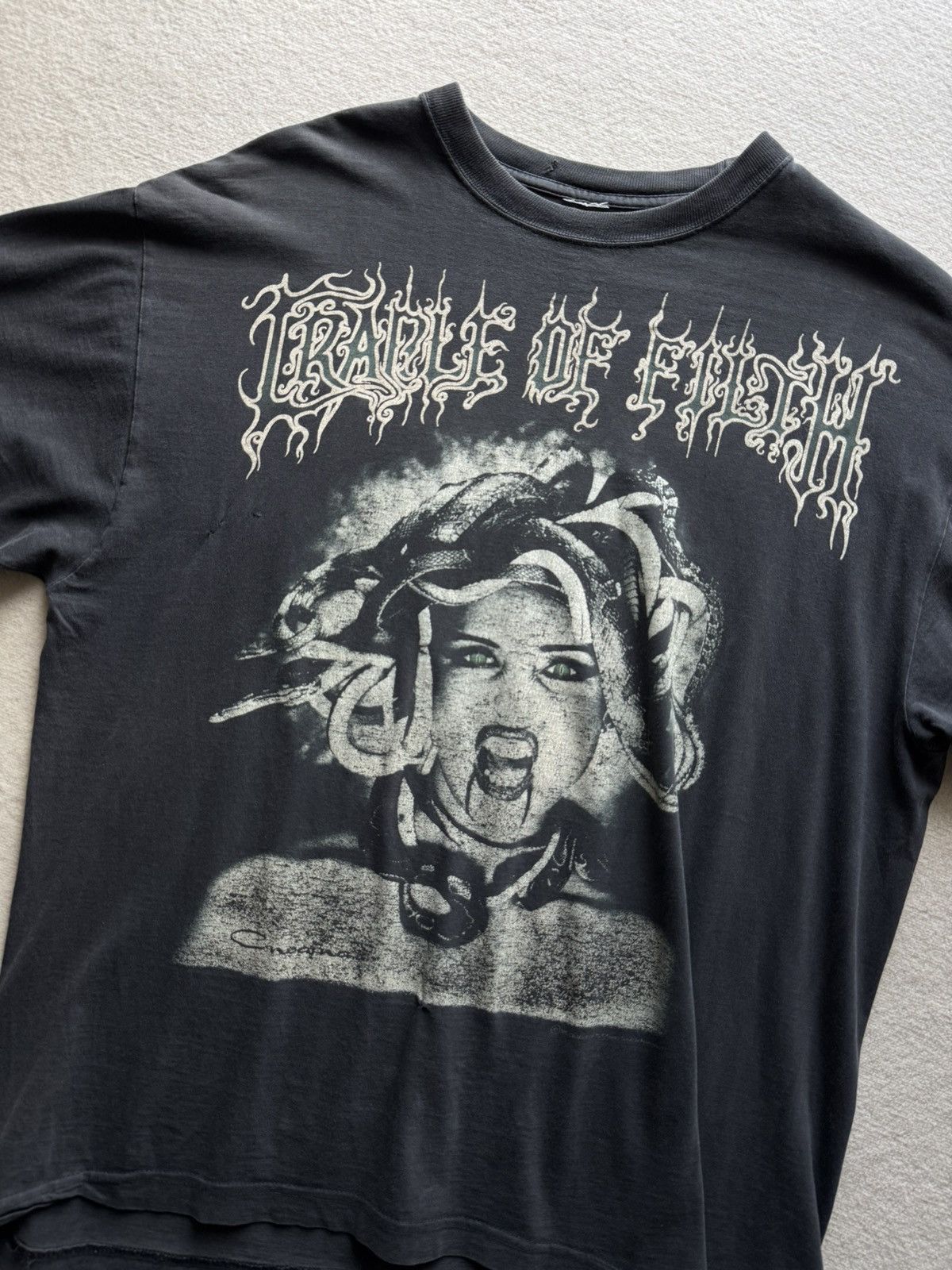 Vintage *RARE* 1995 OG Vintage Sedusa Cradle of Filth Band Tee Size US XL / EU 56 / 4 - 2 Thumbnail