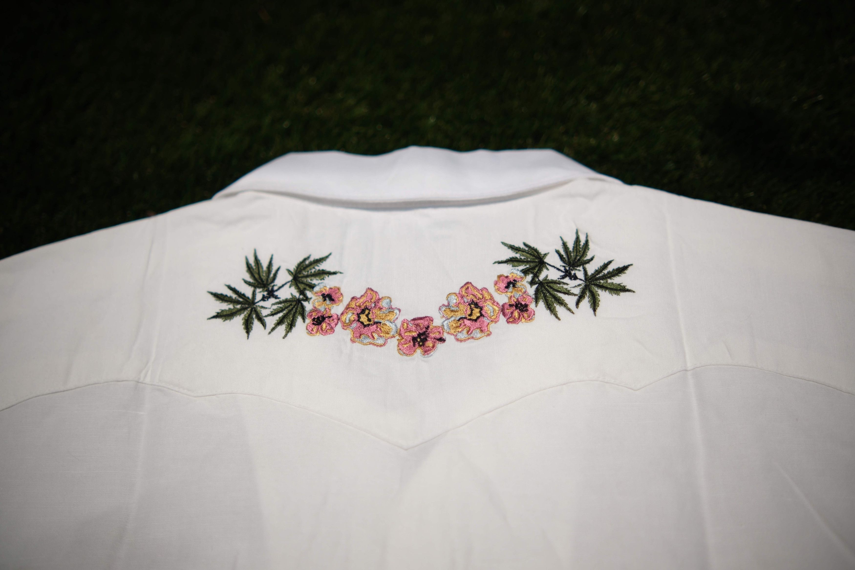Billabong × Wrangler Billabong x Wrangler Tropical Button Up Size US XL / EU 56 / 4 - 5 Thumbnail