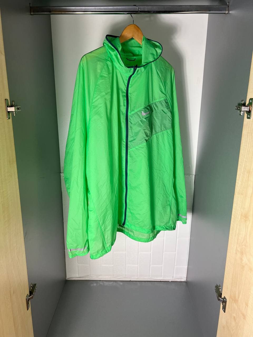 Nike VINTAGE NIKE NYLON LIGHT JACKET RUNNING RETRO DRILL Y2K 90s Size US XXL / EU 58 / 5 - 3 Thumbnail