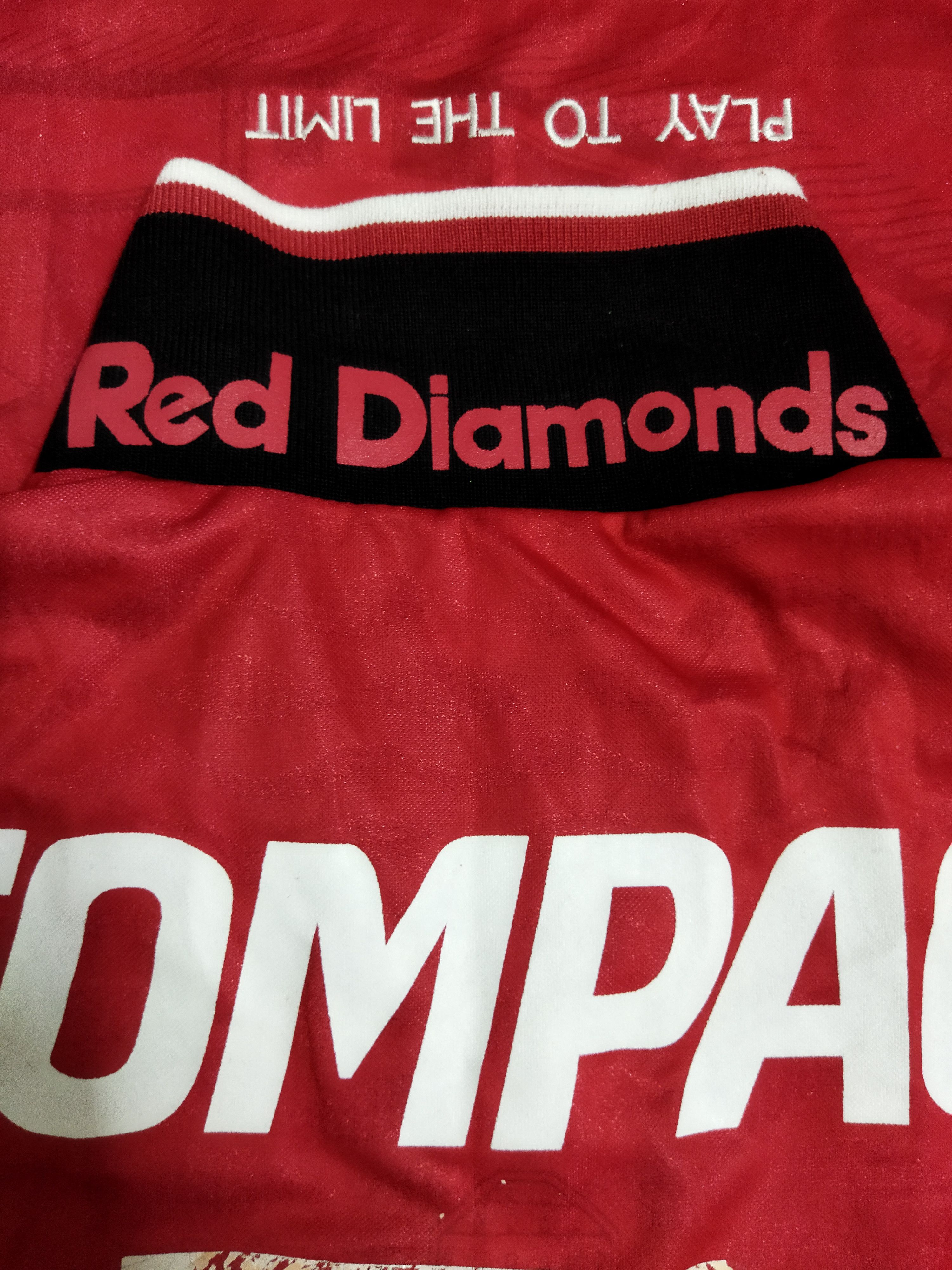 Umbro Vintage Urawa Red Jersey Size US XL / EU 56 / 4 - 5 Thumbnail