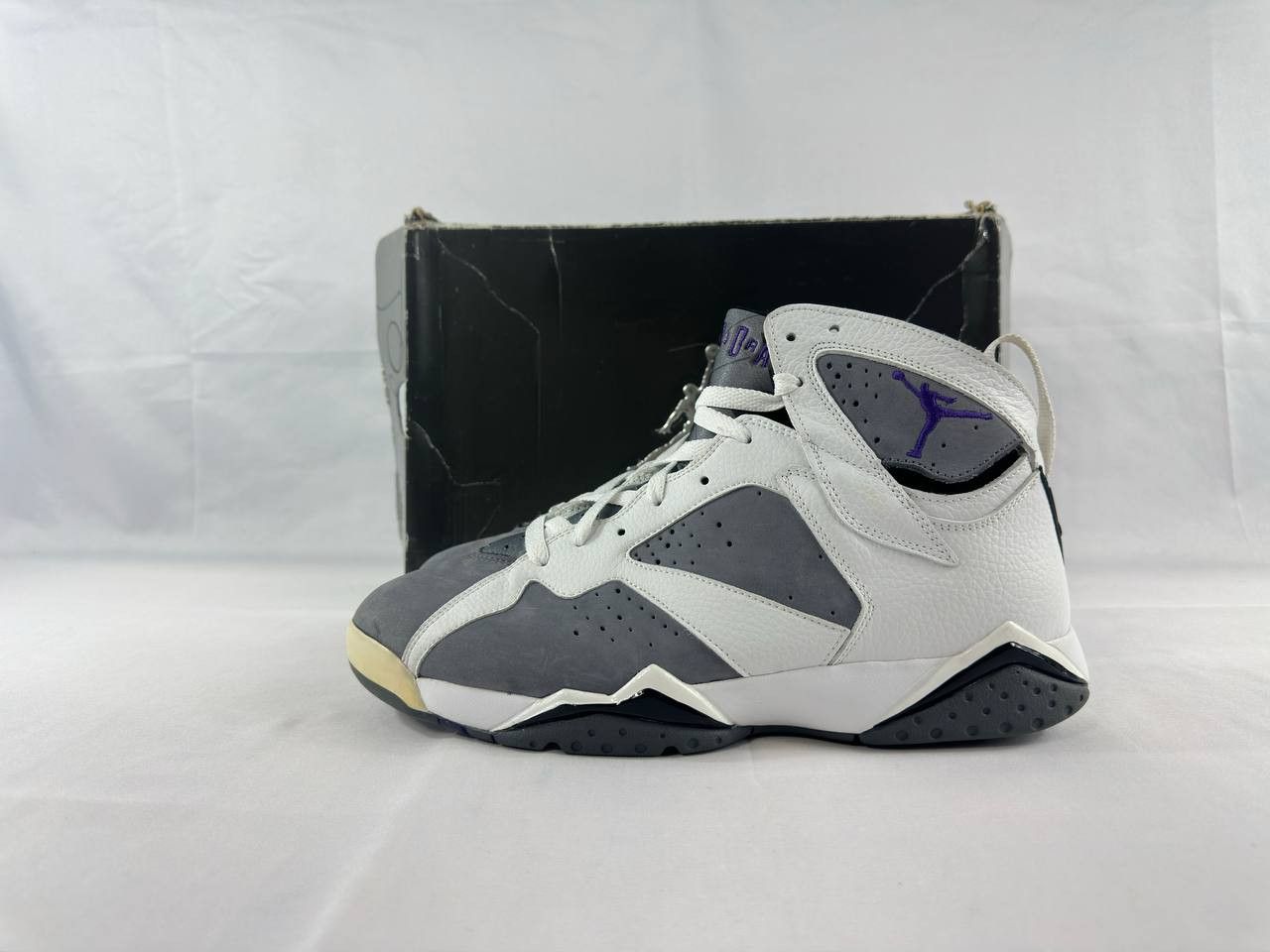 Nike Nike Air Jordan 7 Retro 2006 Flint Sneakers Size US 10 / EU 43 - 6 Thumbnail