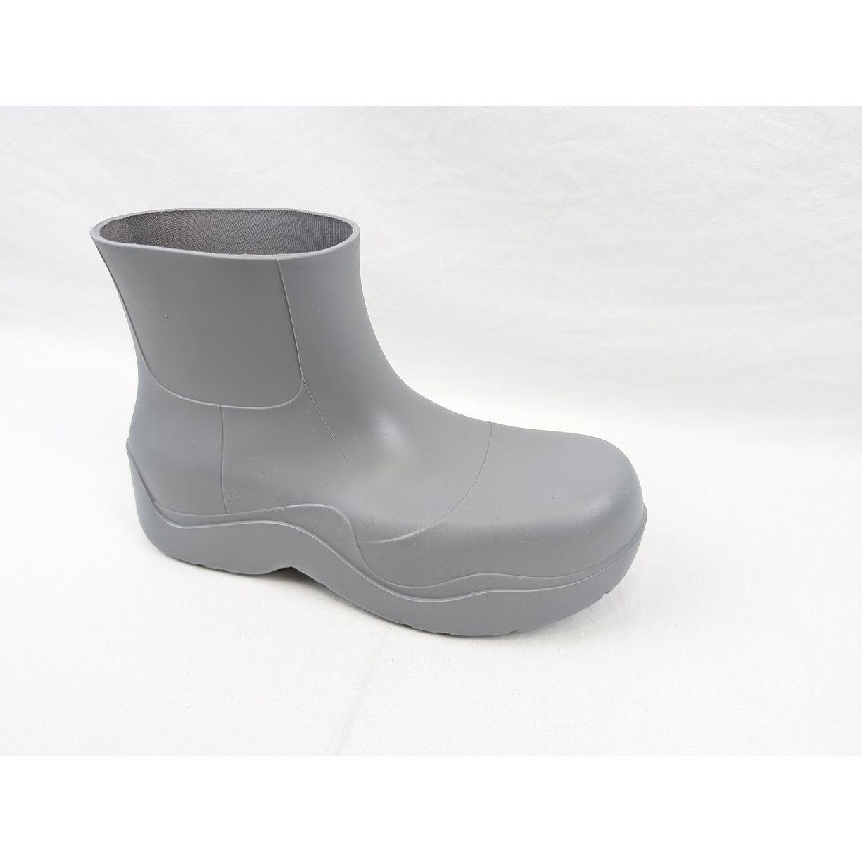 Bottega Veneta o1rshd1 Rubber Matt Puddle Boots in Vapor Size US 11 / EU 44 - 3 Thumbnail