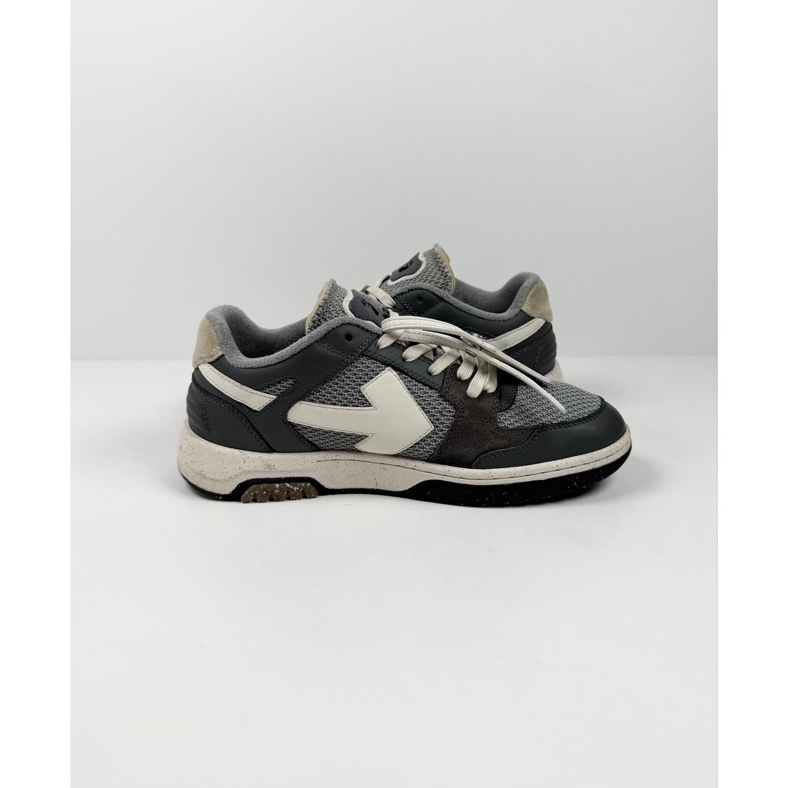 Off-White Size 43EU/10US - Off-White Out Of Office Grey White Sneakers Size US 10 / EU 43 - 5 Thumbnail