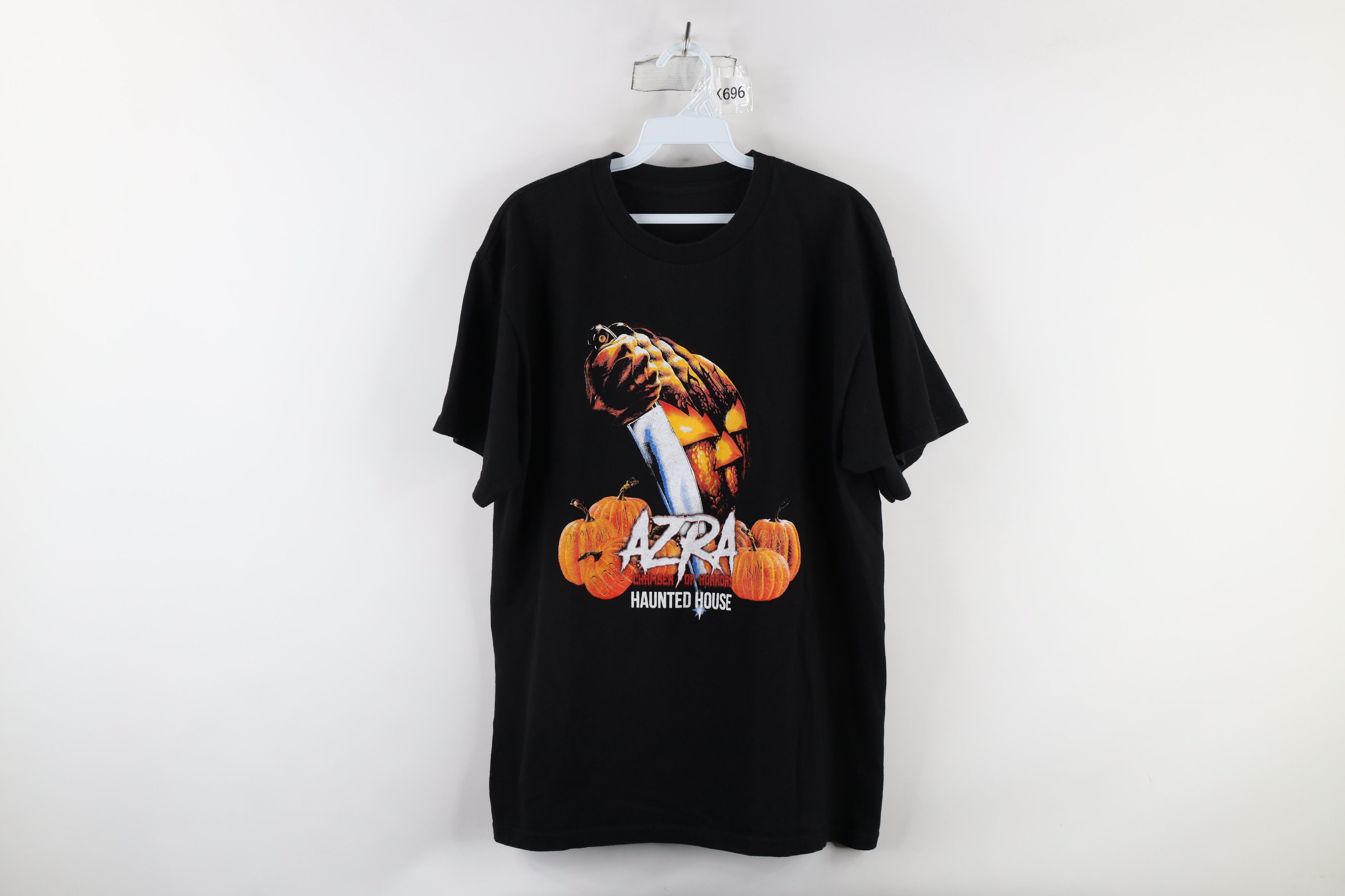 Vintage Vintage Streetwear Chamber of Horrors Haunted House T-Shirt Size US L / EU 52-54 / 3 - 1 Thumbnail