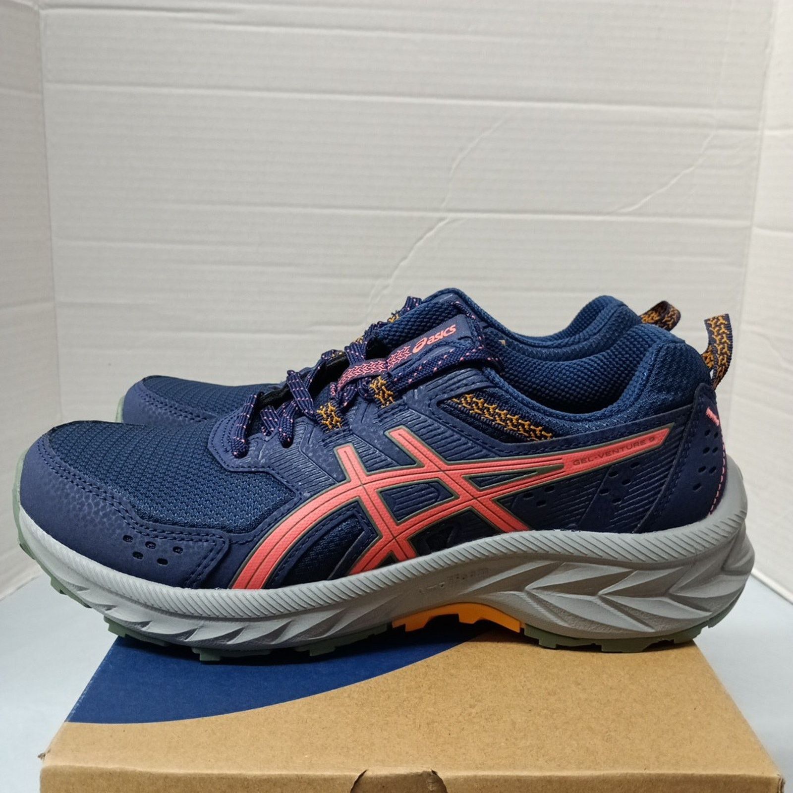 Asics NEW Women's Asics Size 7 Gel-Venture 9 Athletic Shoes Blue Size US 7 / IT 37 - 3 Thumbnail