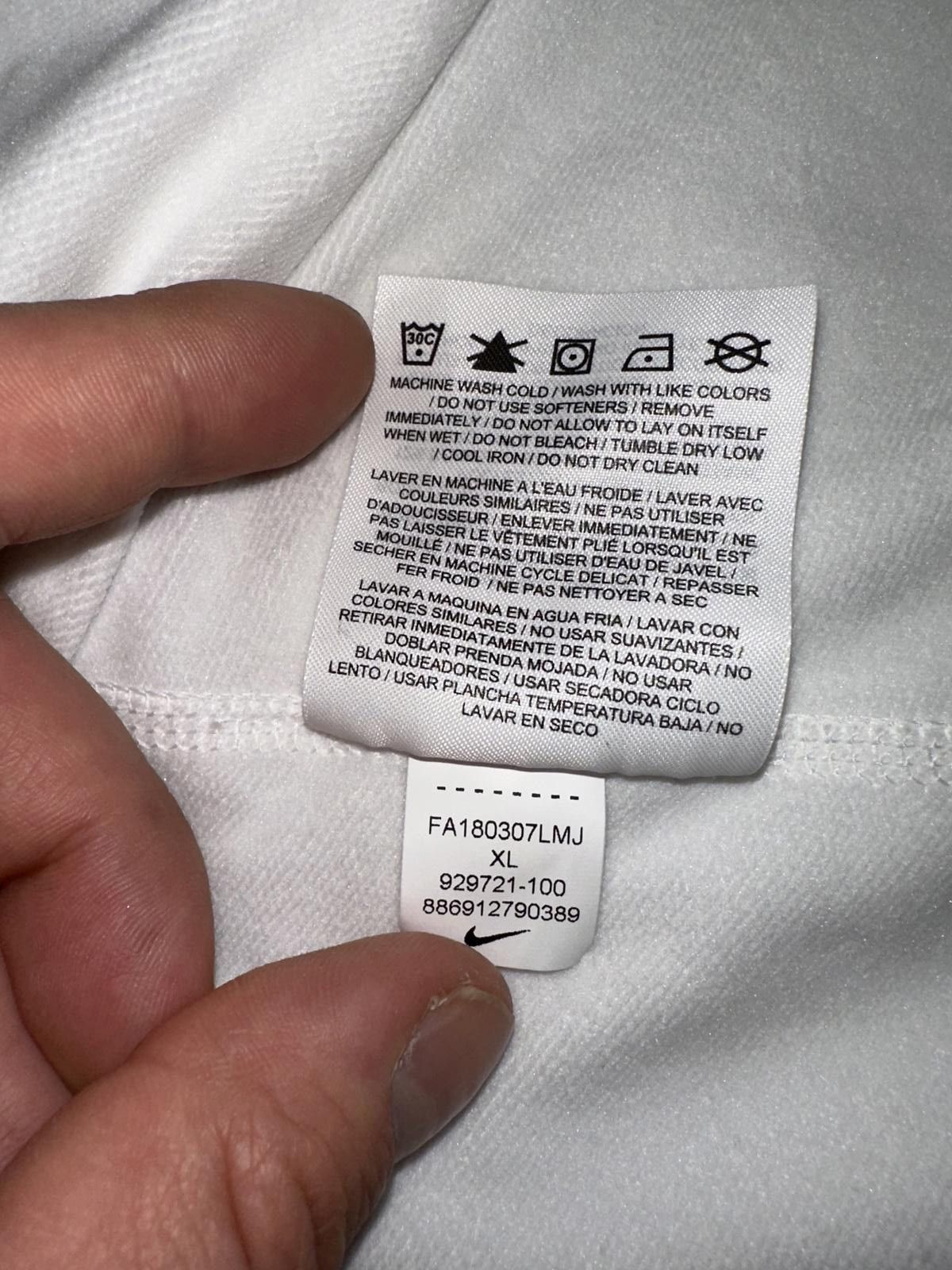Nike Nike Pro Men’s Dri Fit Compression Therma White Long Sleeve Shirt Size US XL / EU 56 / 4 - 6 Thumbnail