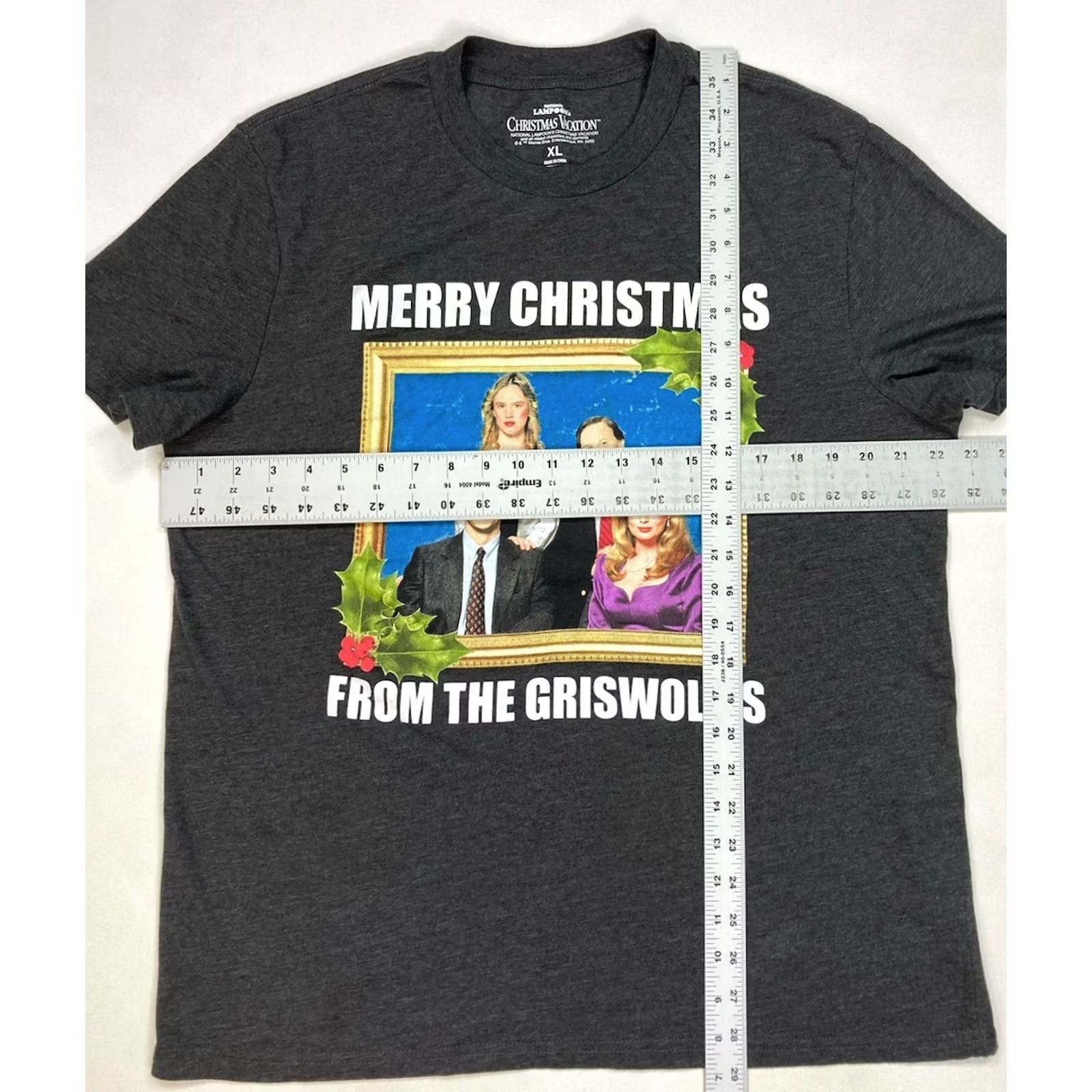 Vintage VINTAGE National Lampoon's Christmas Vacation Graphic T-shirt Men XL Gray Size US XL / EU 56 / 4 - 5 Thumbnail