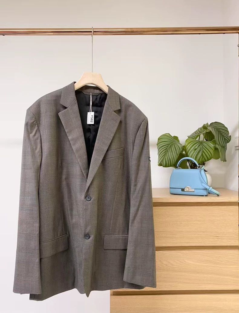 Balenciaga Men's Sleeve Logo Blazer - dmc