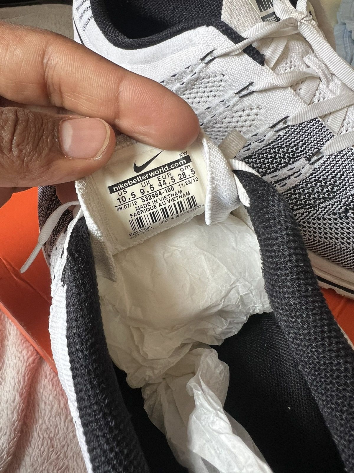 Nike Nike Flyknit Trainer White + padded Size US 10.5 / EU 43-44 - 8 Thumbnail