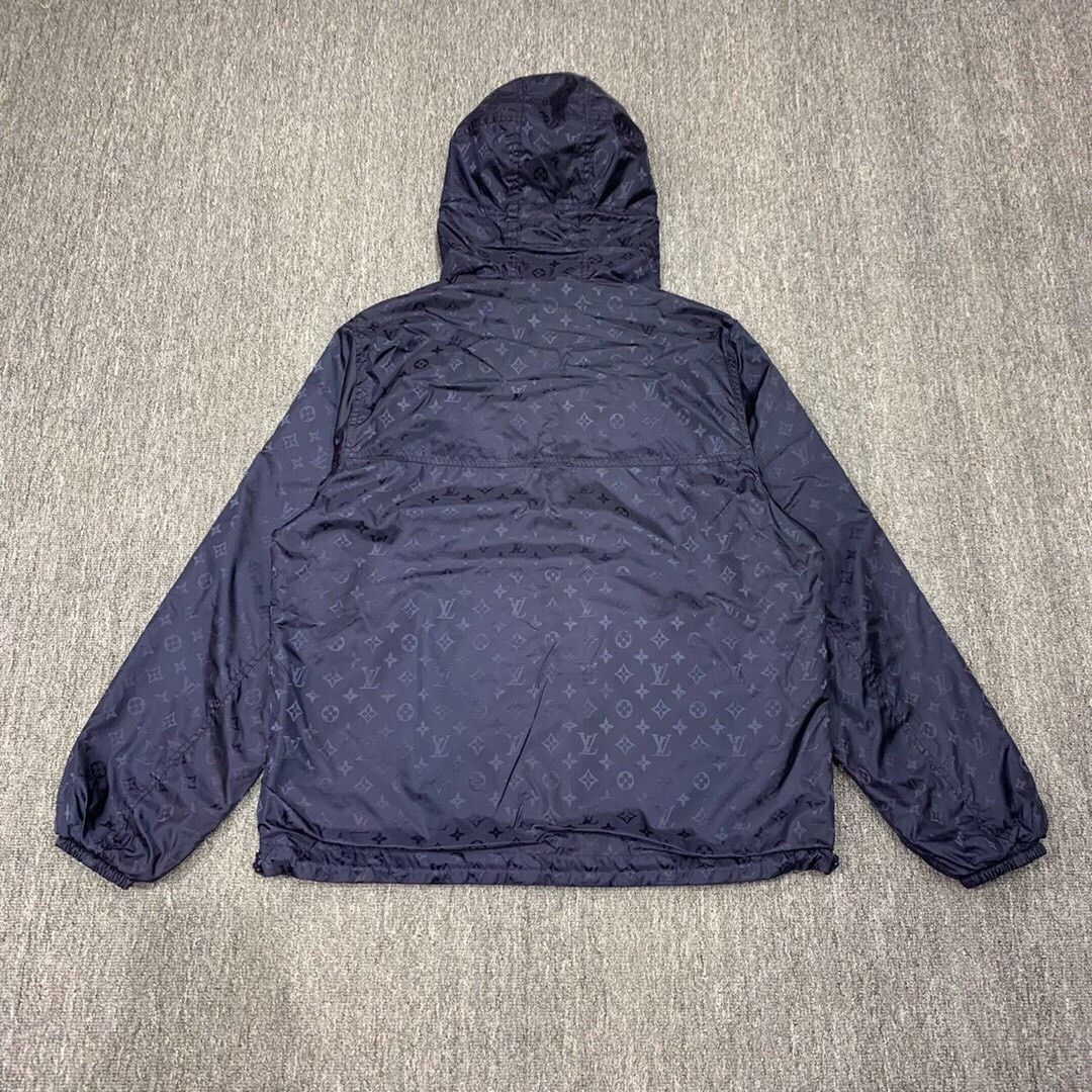 Louis Vuitton Louis Vuitton Blue double-faced jacket with dark stripes ja Size US S / EU 44-46 / 1 - 5 Thumbnail