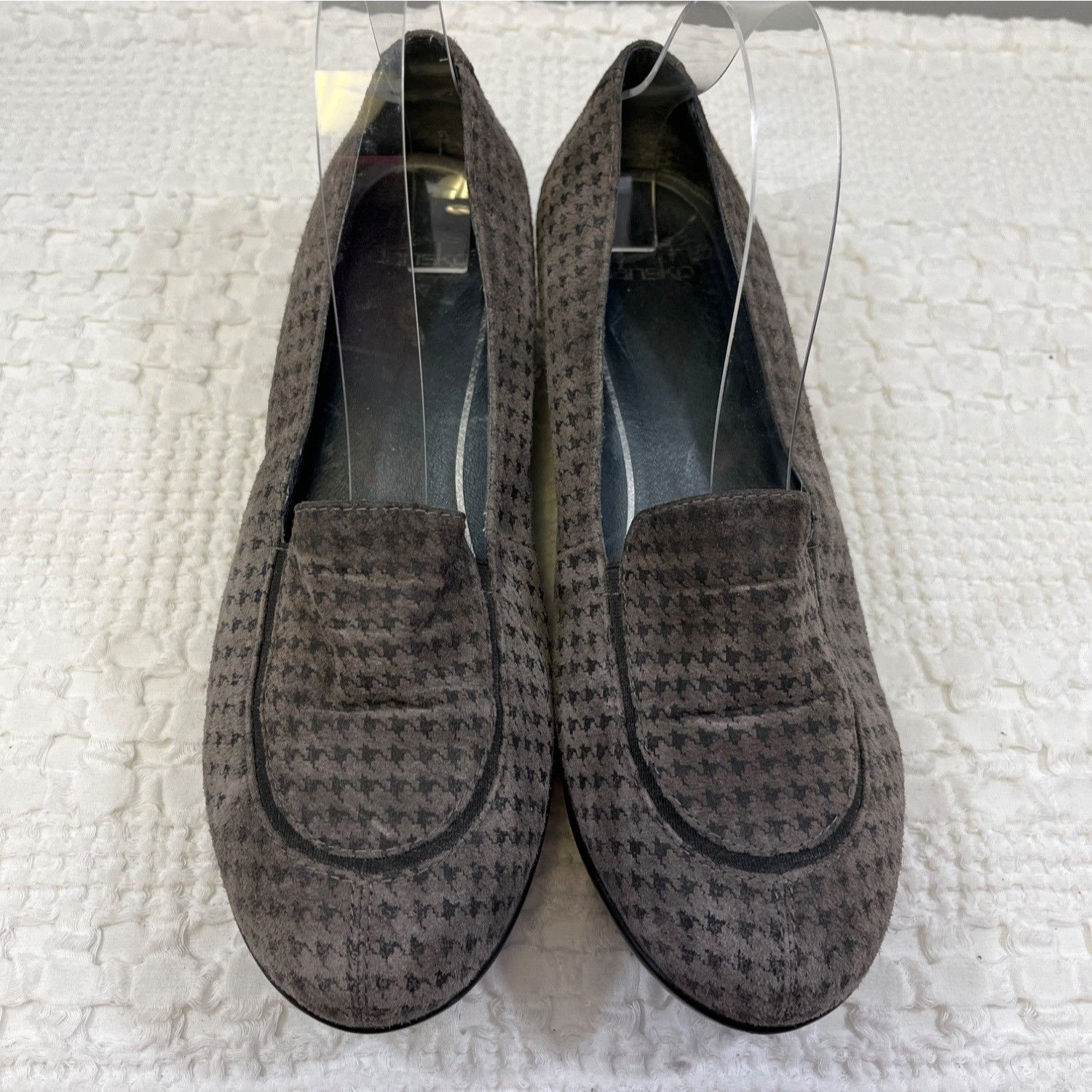 Dansko Dansko Women's Grey Shoes/Slip-ons/1.5In. Heel Sz 40 SKU 461 Size US 10 / IT 40 - 1 Thumbnail