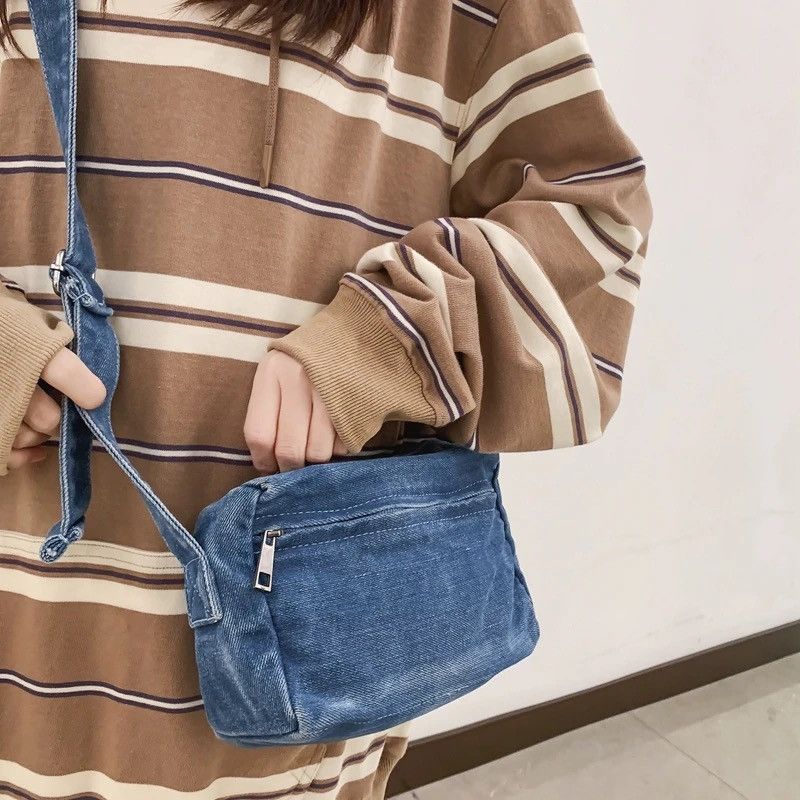 Japanese Brand Denim Crossbody Bag Size ONE SIZE - 3 Thumbnail
