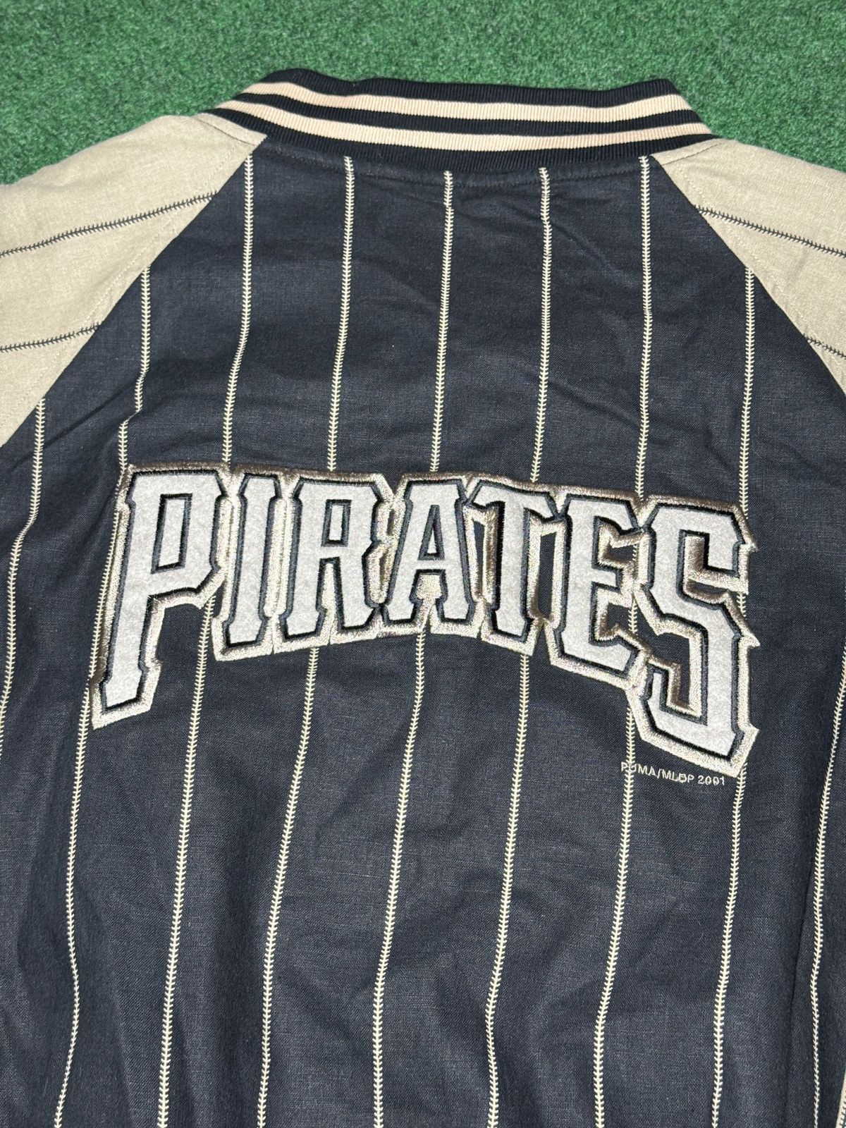 MLB × Puma × Vintage Y2K Pittsburgh Pirates Puma Pin Stripe Windbreaker Jacket Size US L / EU 52-54 / 3 - 2 Thumbnail
