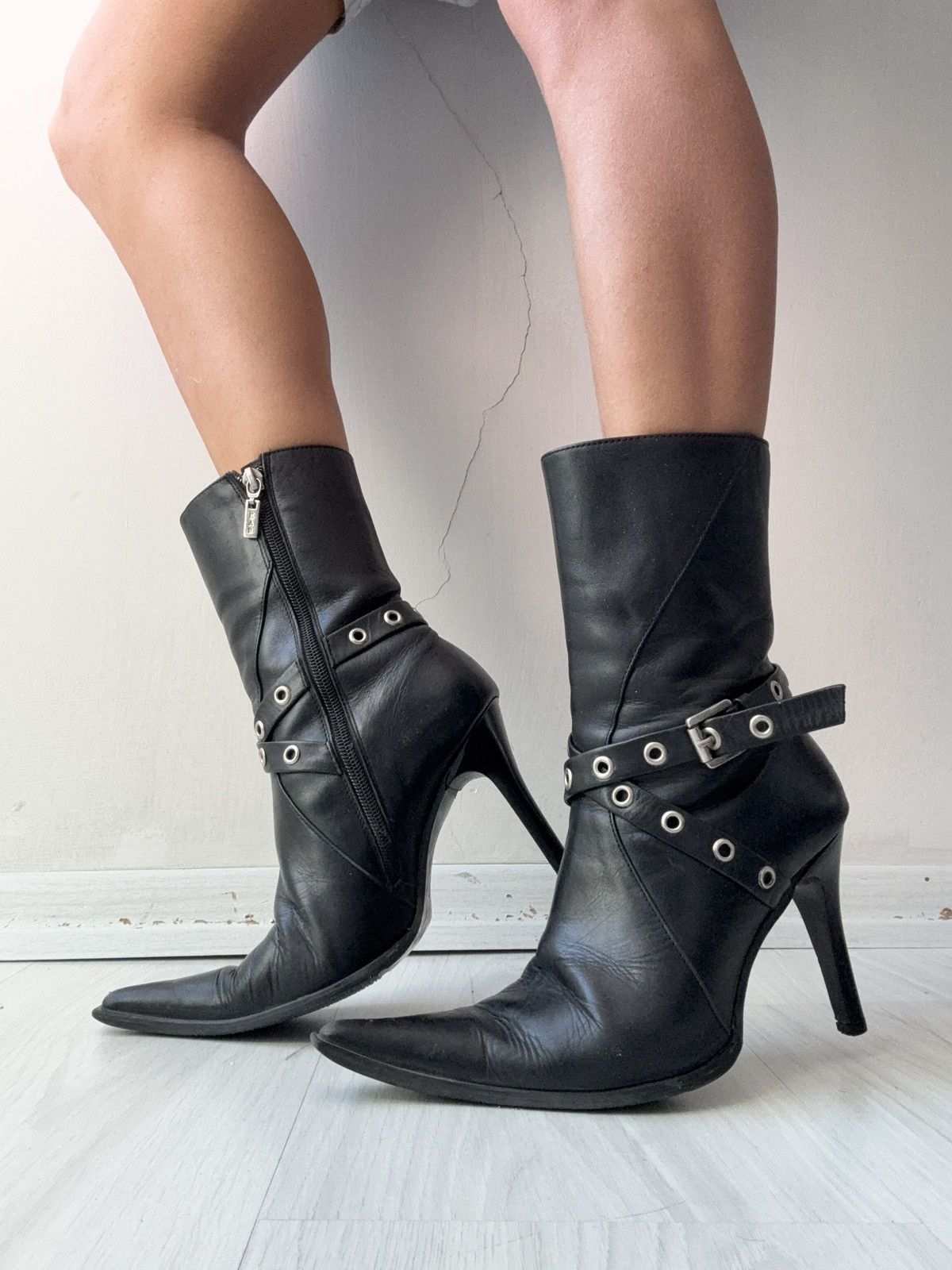 Vintage y2k leather boots Size US 6.5 / IT 36.5 - 1 Thumbnail
