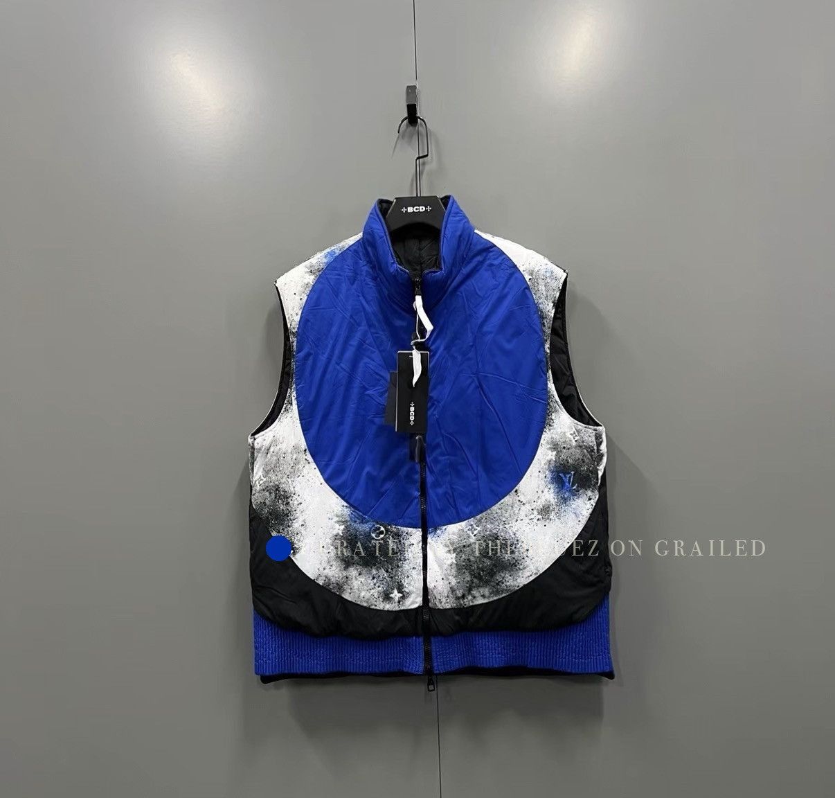 Louis Vuitton Reversible Star Print Down Gilet Size US XL / EU 56 / 4 - 1 Thumbnail
