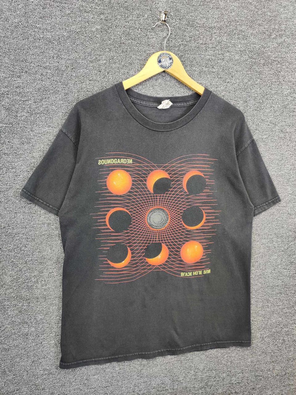 Band Tees Vintage Soundgarden Black Hole Sun Band Tees Tshirts Size US L / EU 52-54 / 3 - 5 Thumbnail
