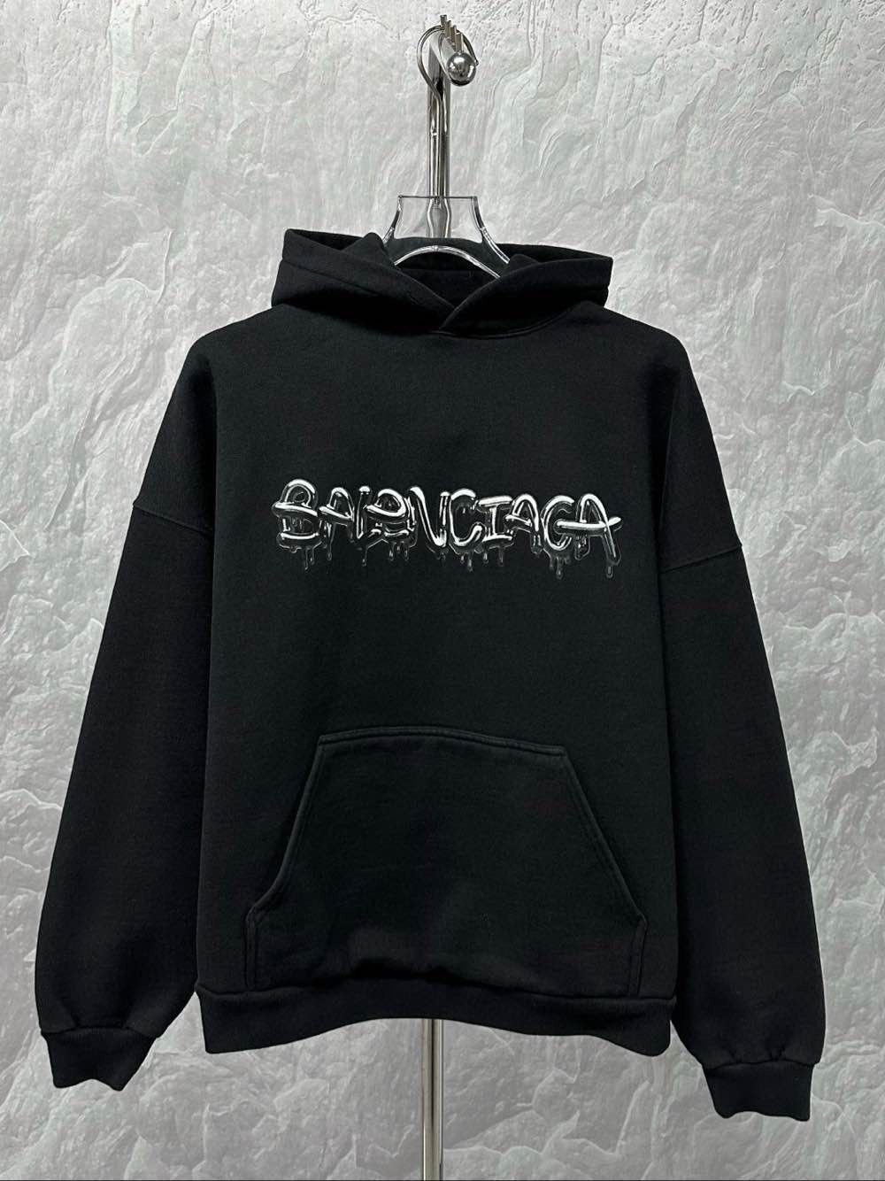 Balenciaga Balenciaga Drip Logo Hoodie Size S Size US S / EU 44-46 / 1 - 1 Thumbnail