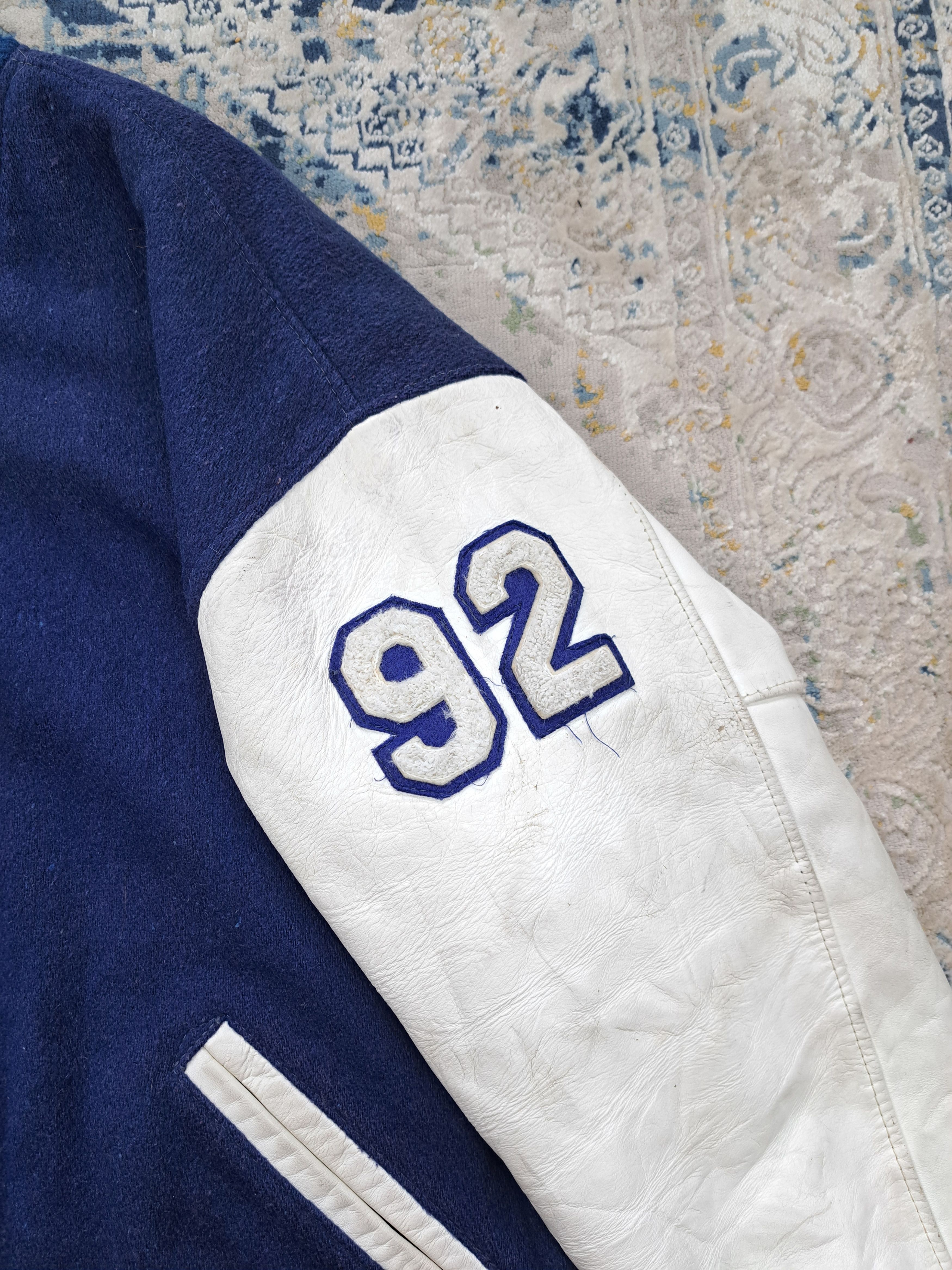 Vintage VTG 1992 Letterman Varsity Jacket Wool Leather 90s US Made Size US L / EU 52-54 / 3 - 3 Thumbnail
