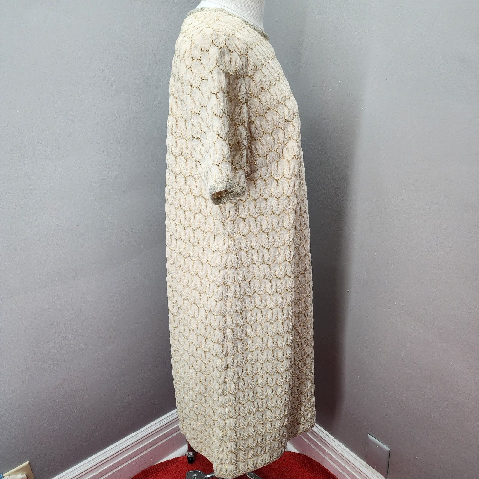 60s VTG Mary Roberts Winter White Dress with Gold Lurex - XL
