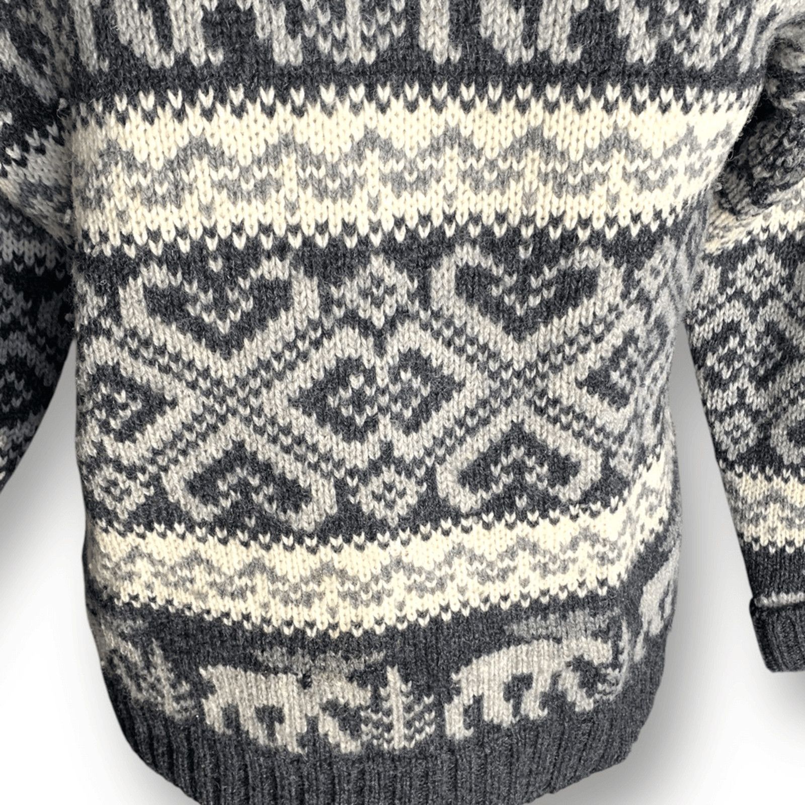 Eddie Bauer Vintage 90s Eddie Bauer Gray Wool Moose Nordic Fair Isle Size M / US 6-8 / IT 42-44 - 7 Thumbnail