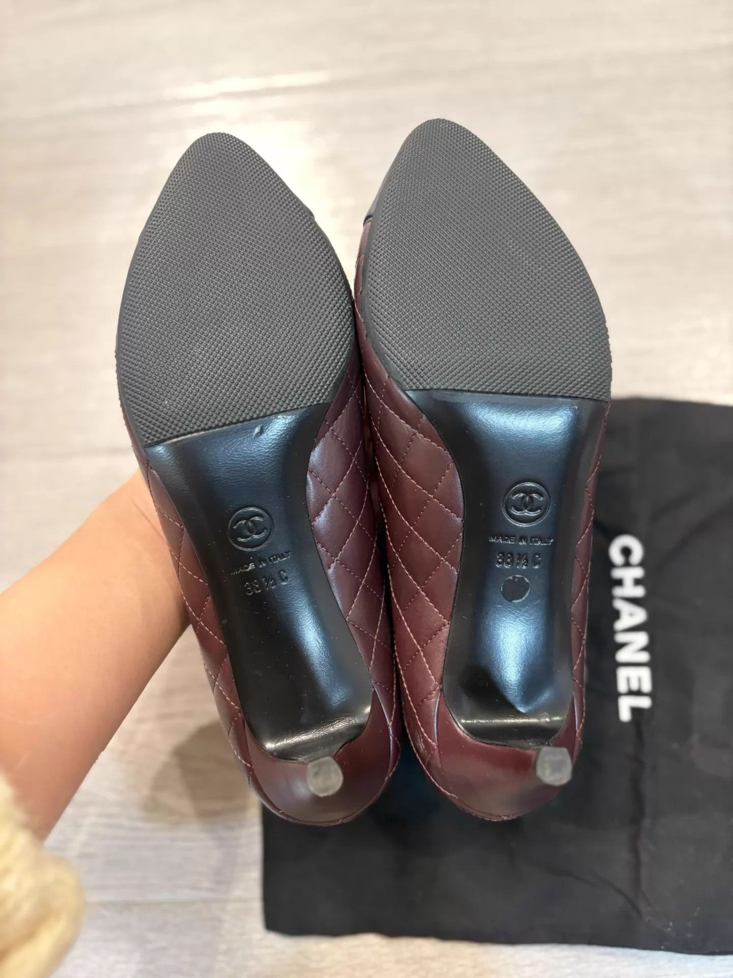 Chanel Chanel R-Brown 3D Cam Quilted Leather Heels 99.99 New 38.5C Size US 8 / IT 38 - 5 Thumbnail