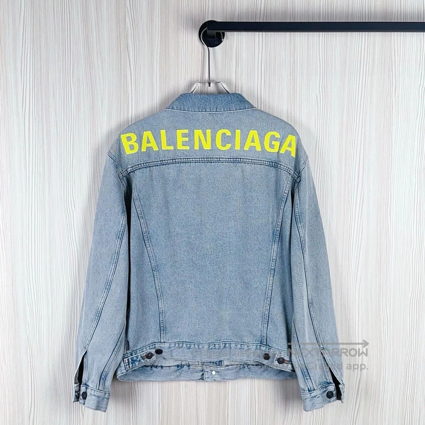Balenciaga balenciaga denim jacket size 48. Size US M / EU 48-50 / 2 - 2 Thumbnail