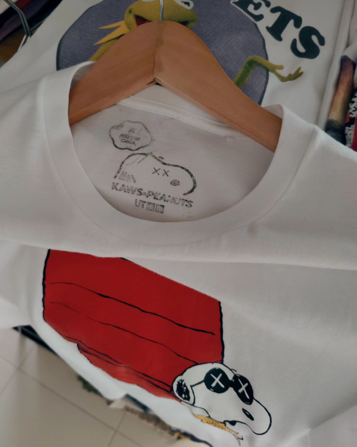 Kaws × Peanuts × Uniqlo KAWS x Peanuts X X Size US M / EU 48-50 / 2 - 6 Thumbnail