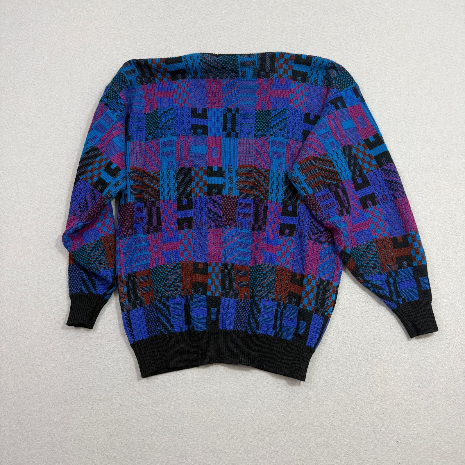 Vintage Vintage Botany 500 Geometric Knit Cardigan Sweater Large Size US L / EU 52-54 / 3 - 5 Thumbnail