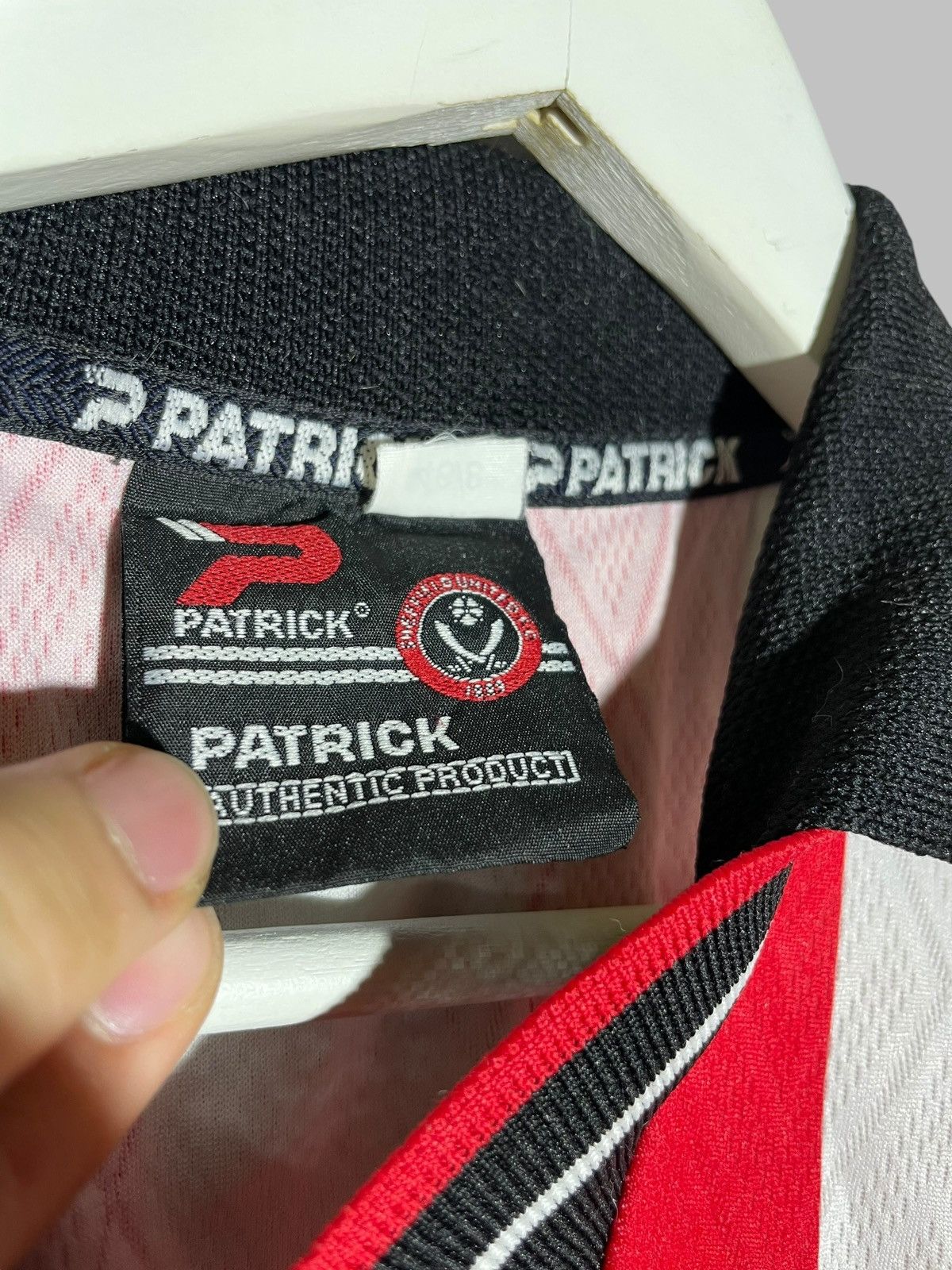 Vintage Sheffield United Patrick 2001/02 Vintage Home Football Shirt Size US XL / EU 56 / 4 - 12 Thumbnail