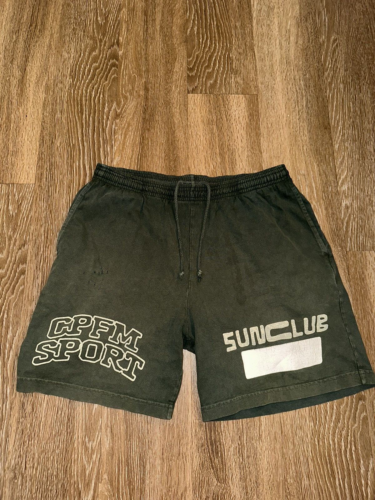 Cactus Plant Flea Market × Vintage Cactus Plant Flea Market “Sunclub” Shorts Size US 32 / EU 48 - 1 Thumbnail