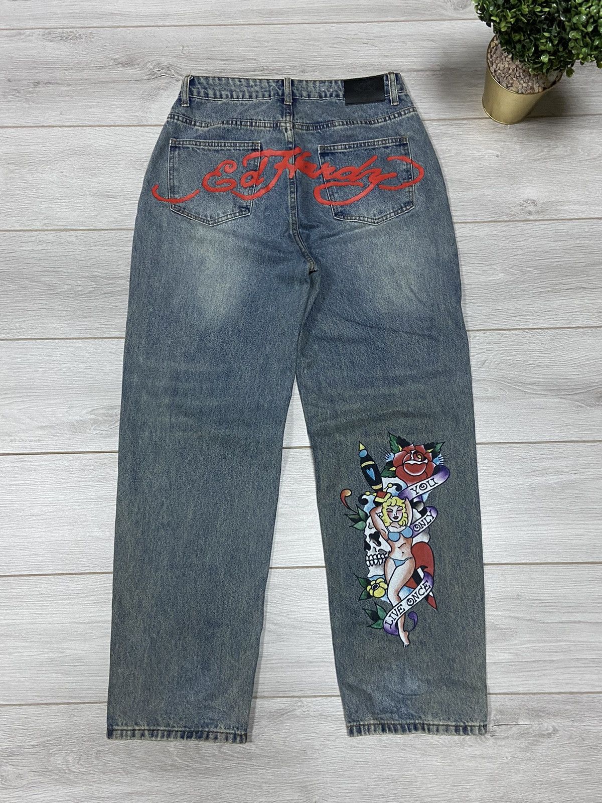 Ed Hardy Ed Hardy You only live once vintage big spell out logo jeans Size 30" / US 8 / IT 44 - 1 Thumbnail