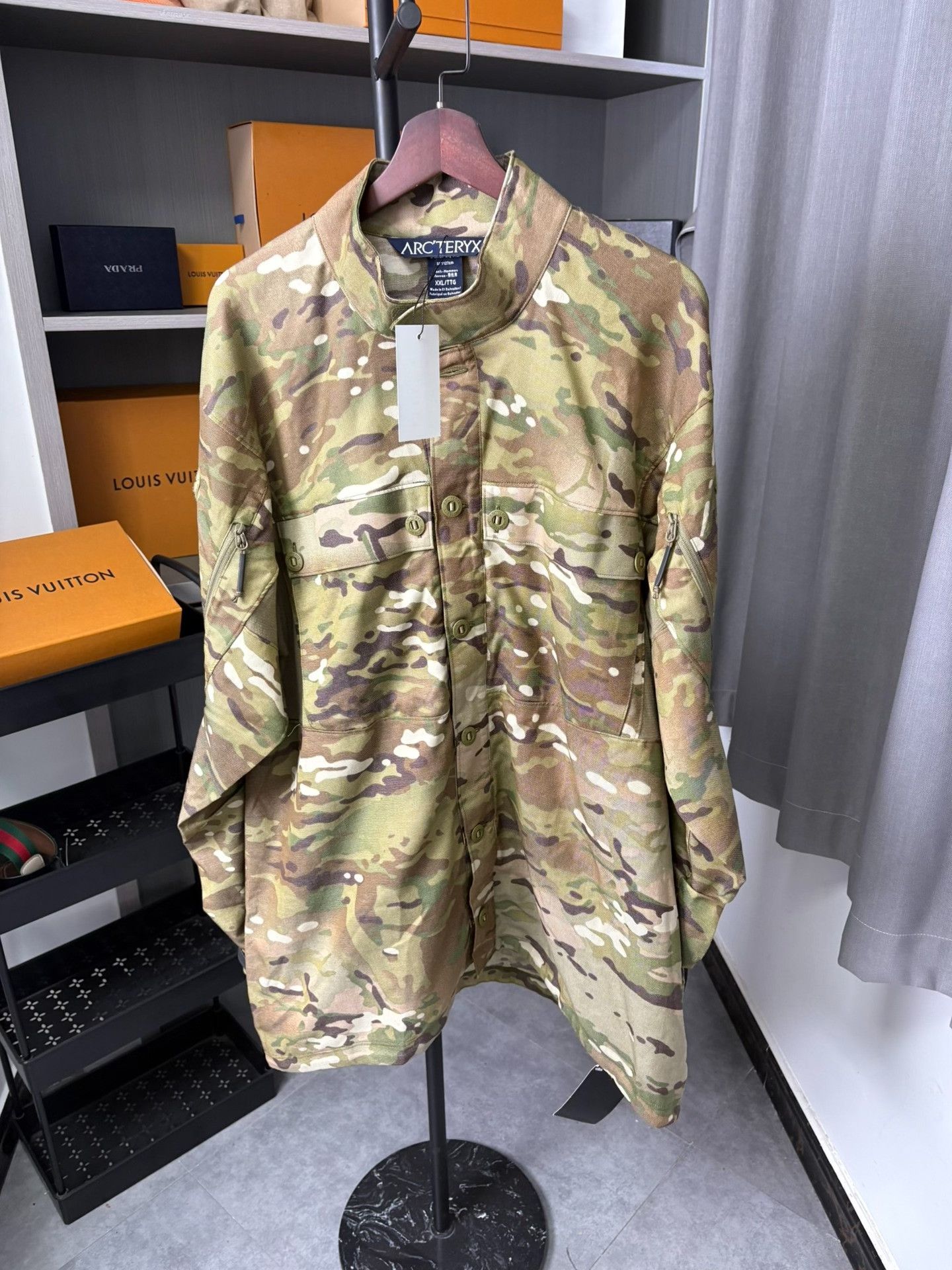 Arc'teryx Arc'teryx Shirt XXL Men Size US XXL / EU 58 / 5 - 1 Thumbnail