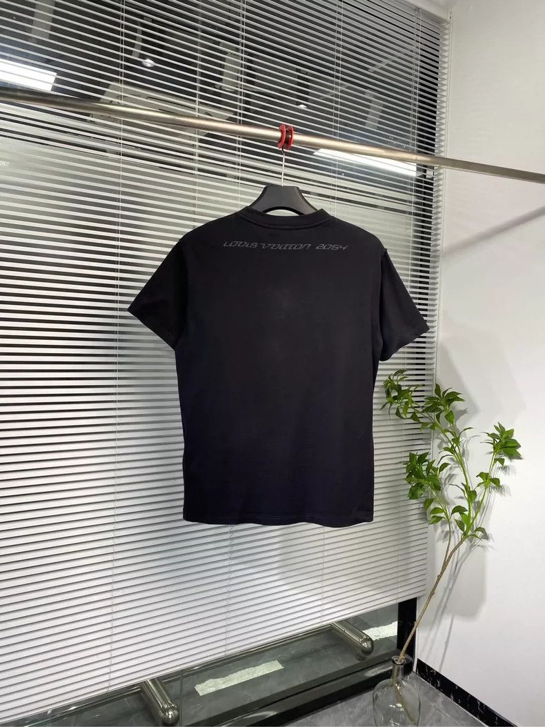 Louis Vuitton LOUIS VUITTON Temperature-sensitive letter printing logo sh Size US M / EU 48-50 / 2 - 2 Thumbnail