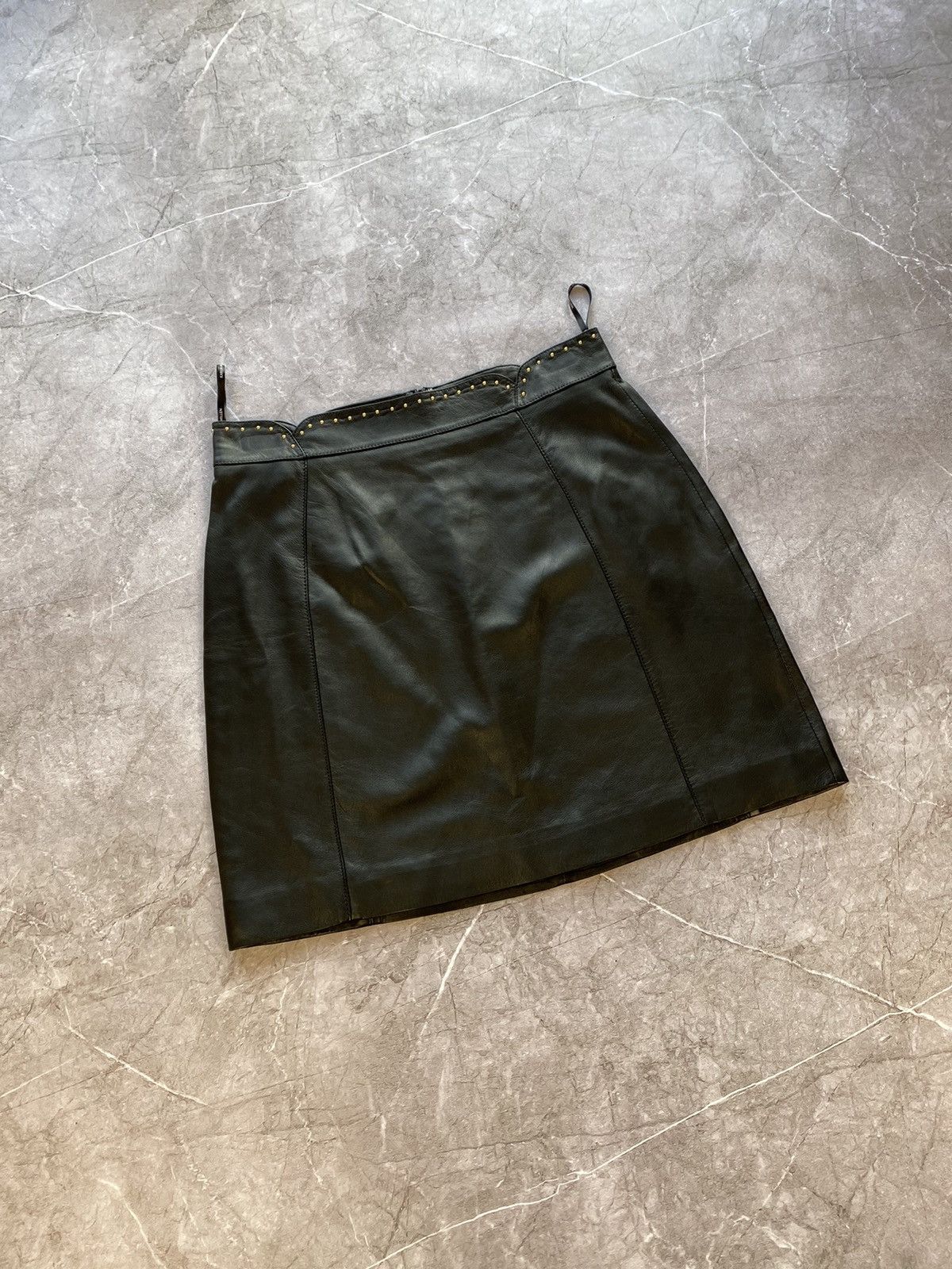 Karen Millen × Leather Karen Millen Fine Leather Stupped Waistband A-Line Skirt Size 32" / US 10 / IT 46 - 1 Thumbnail