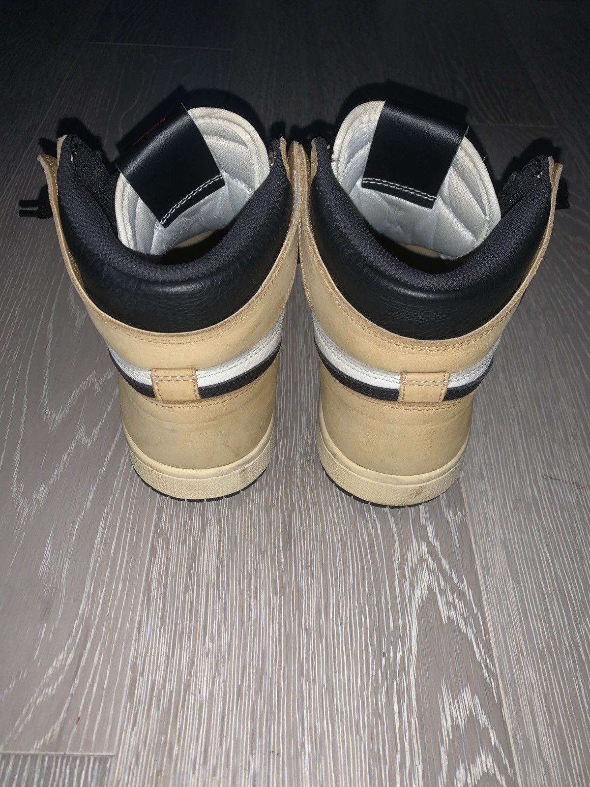 Jordan Brand Air Jordan 1 Retro High OG ‘Rookie Of The Year’ (2018) Size US 5.5 / EU 38 - 4 Thumbnail