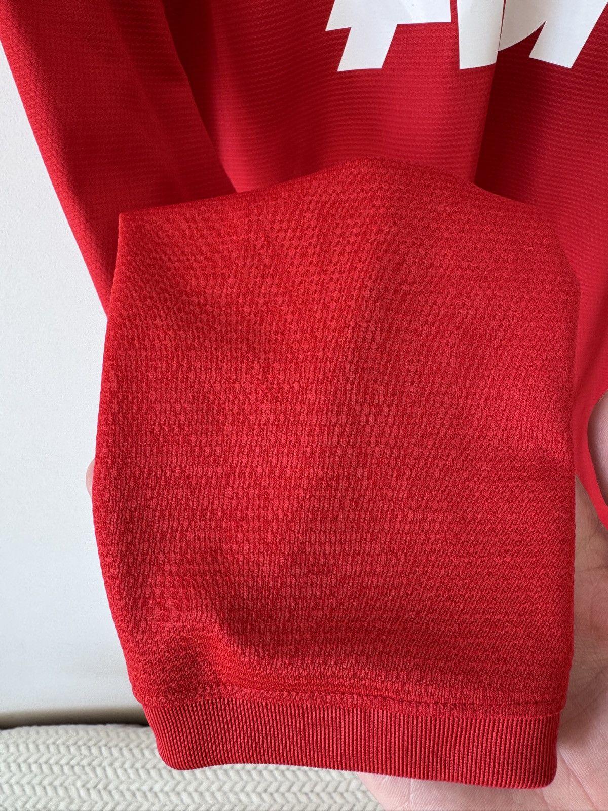 Nike Manchester United 2013-2014 Home Soccer Jersey Nike Shirt Size US L / EU 52-54 / 3 - 13 Thumbnail