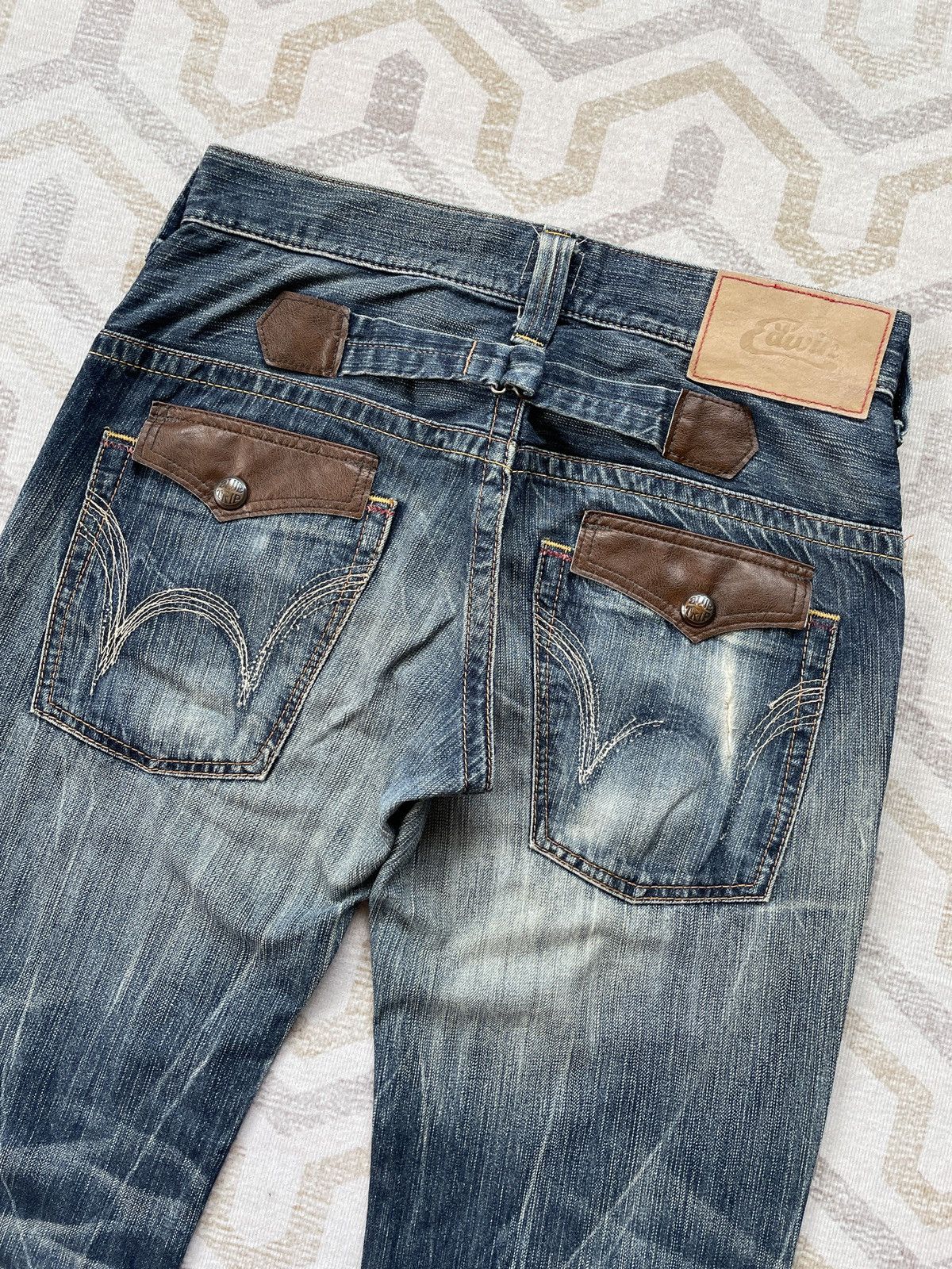 Edwin Edwin Buckle Back Jeans Size US 31 - 3 Thumbnail
