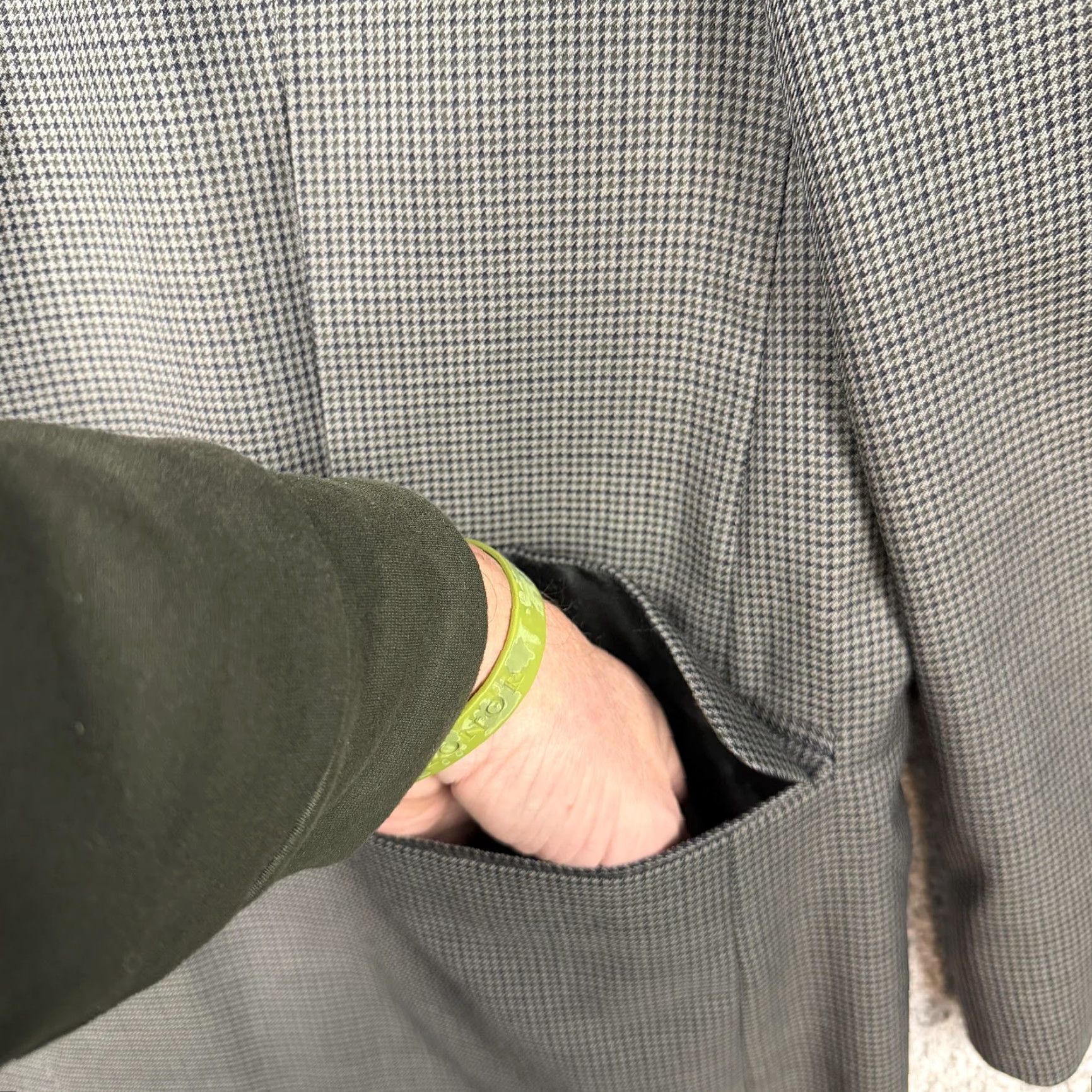 Stafford Stafford Sport Coat Mens 44R Gray Check Wool Blazer Two-Button Business Classic Jacket Coat Mens Size 44R - 6 Thumbnail