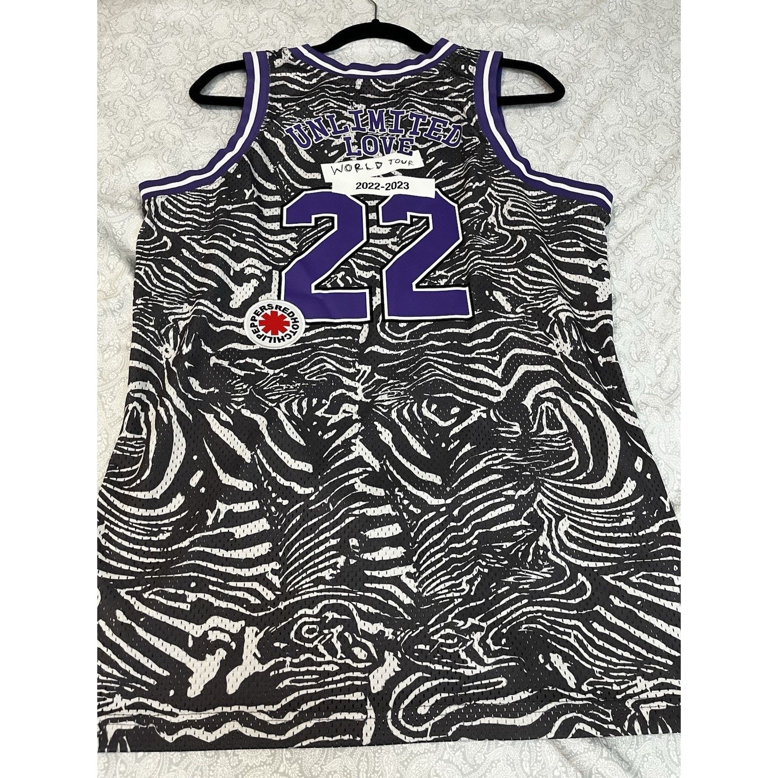 Other Red Hot Chili Peppers Unlimited Love Tour '22 Jersey Medium Size US M / EU 48-50 / 2 - 10 Thumbnail