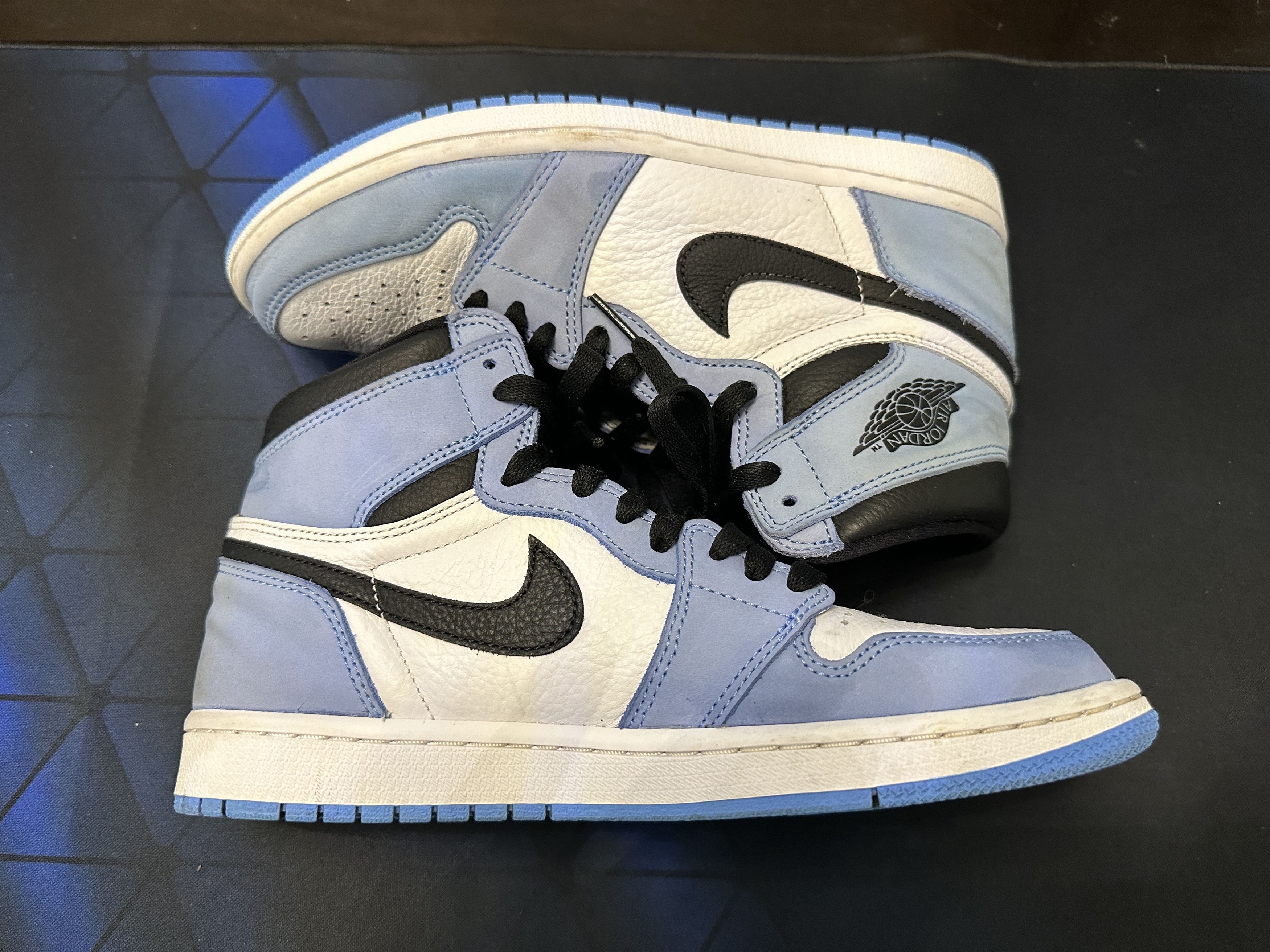 Jordan Brand AJ1 High OG University Blue UNC Size US 8 / EU 41 - 3 Thumbnail
