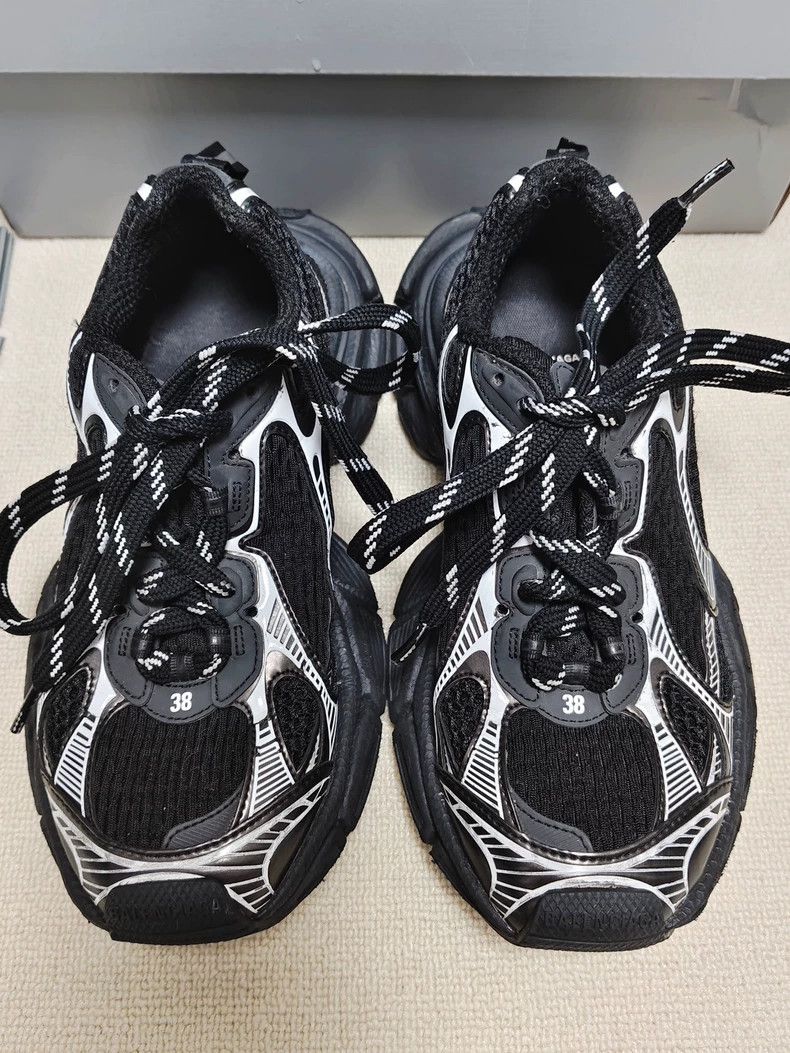 Balenciaga Balenciaga Low-top lace-up shoes made of old black shoes 25 Size US 5.5 / EU 38 - 4 Thumbnail