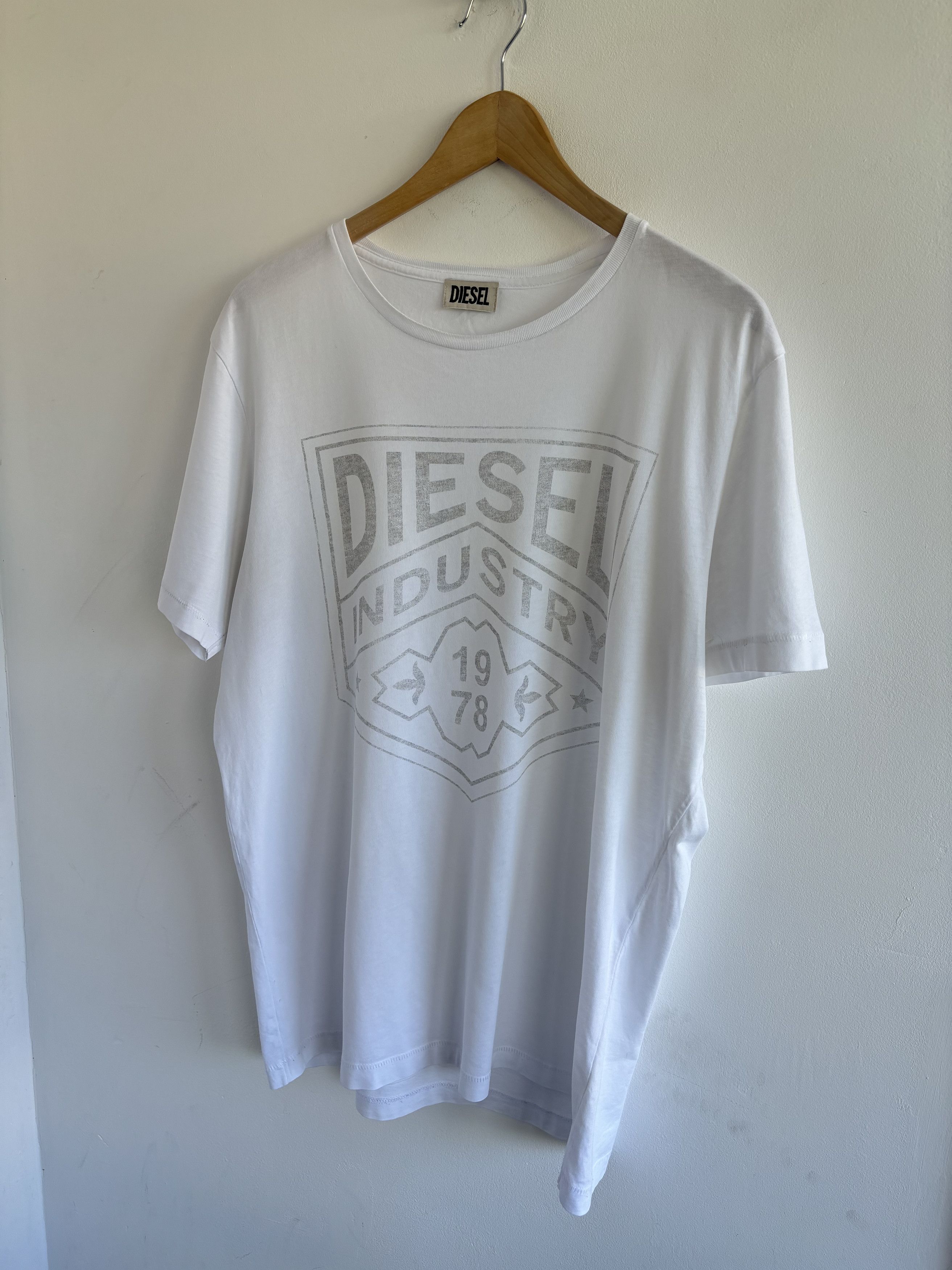 Diesel × Diesel Black Gold Diesel Industry Logo Tee Size US XL / EU 56 / 4 - 4 Thumbnail