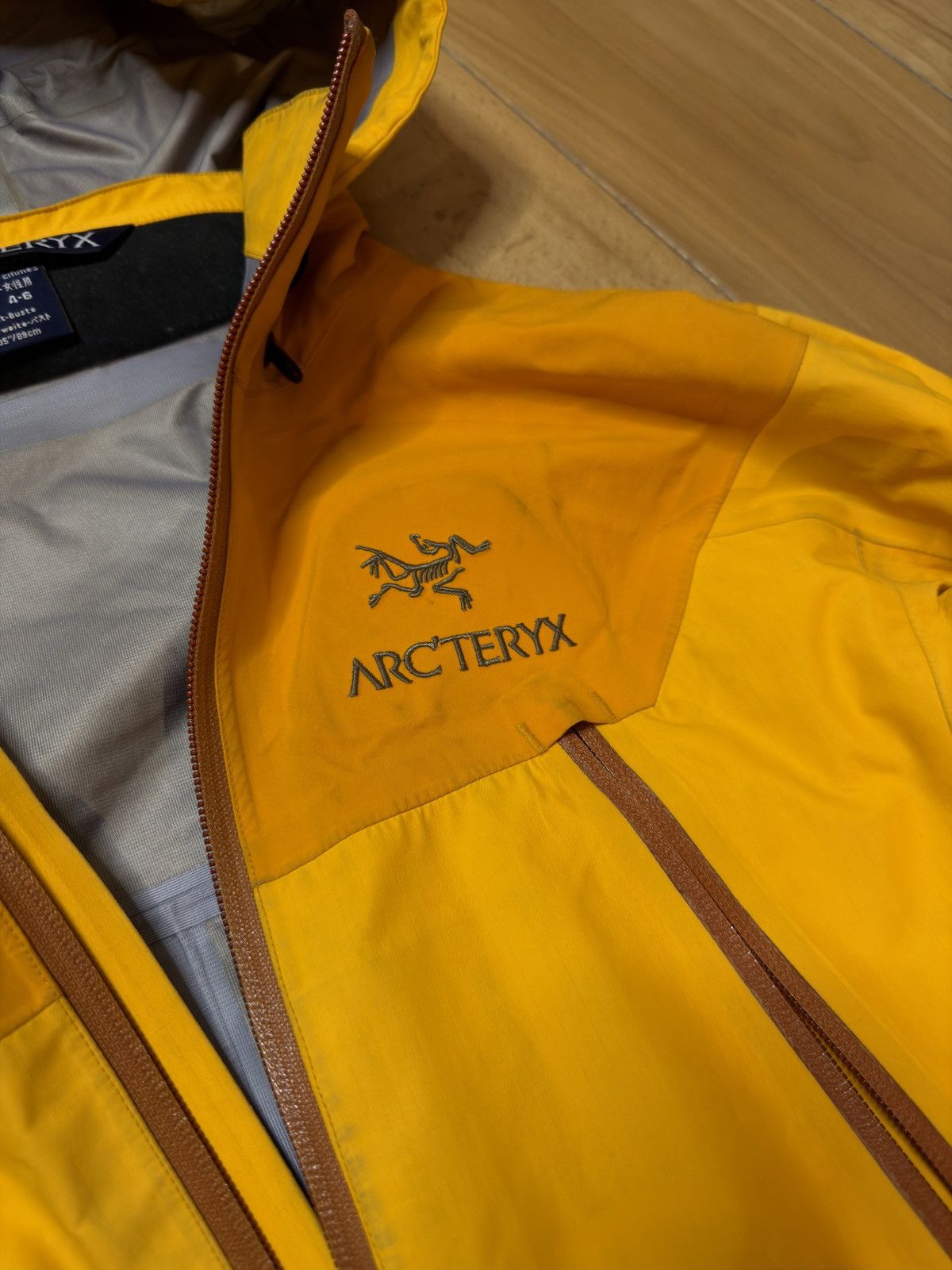 Arc'teryx Arcteryx women ski jacket gore tex Size S / US 4 / IT 40 - 7 Thumbnail